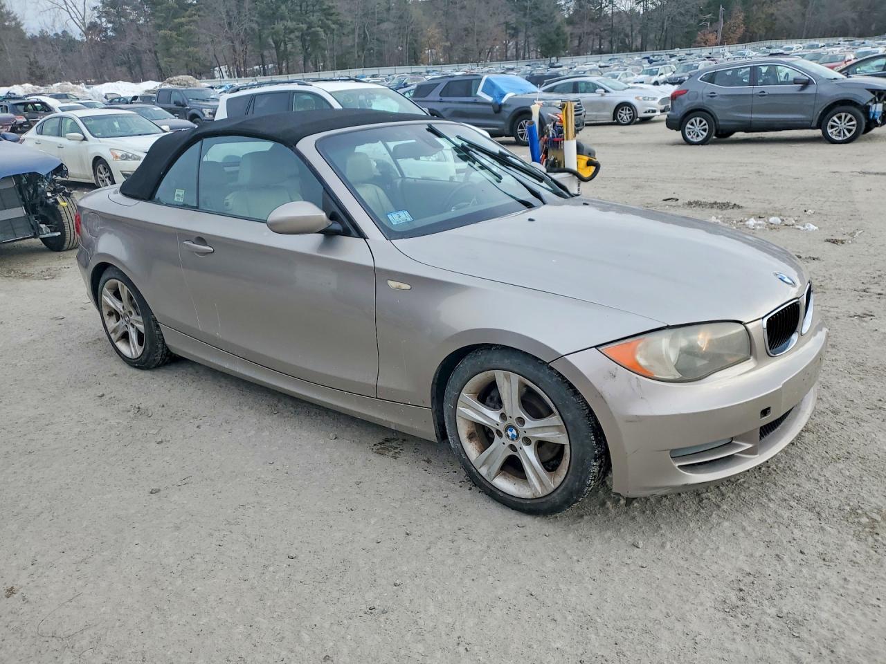 2008 Bmw 128 I Silver vin: WBAUL73548VE88456