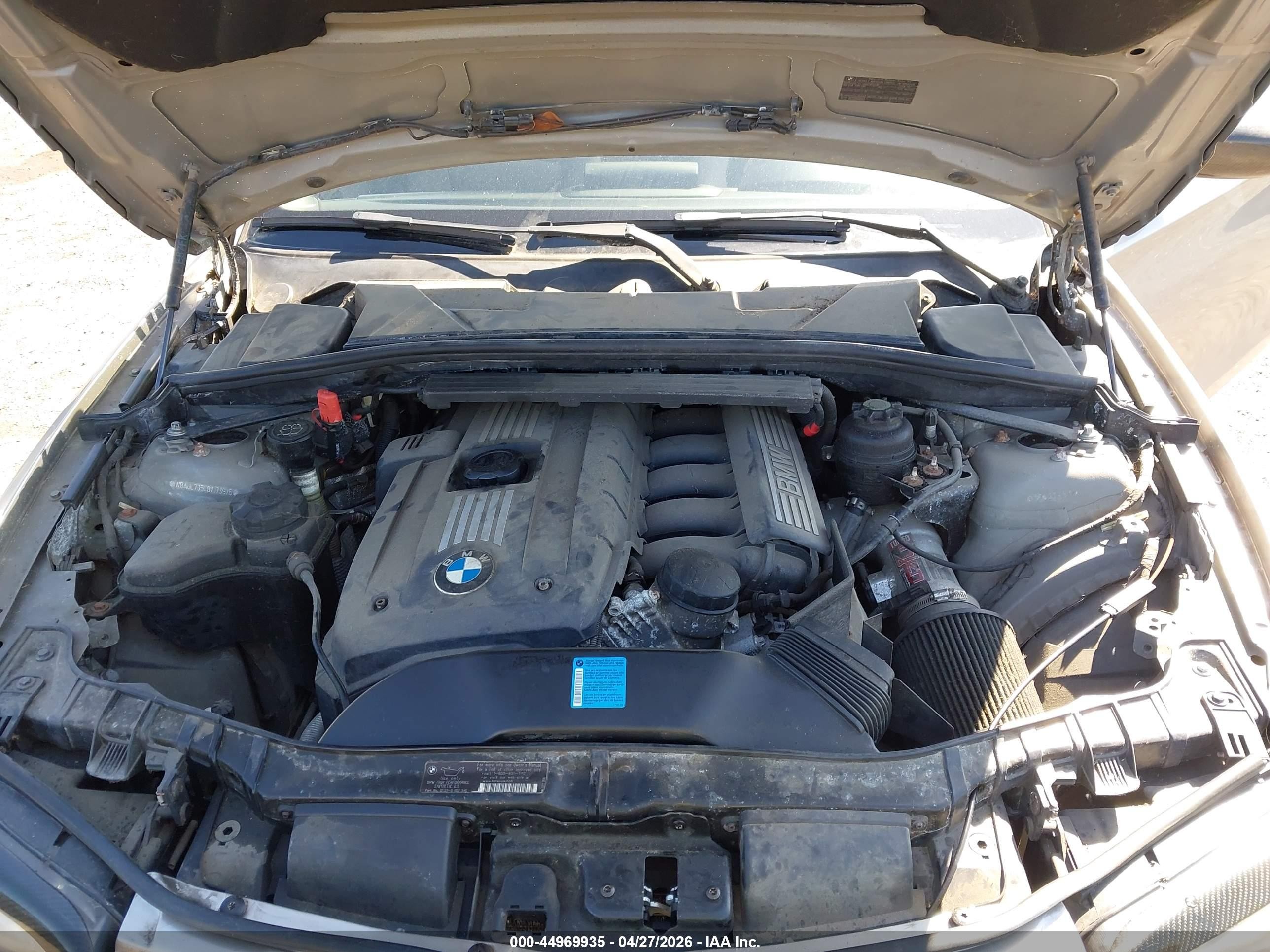 2008 Bmw 128i   Золотой vin: WBAUL73548VJ73976
