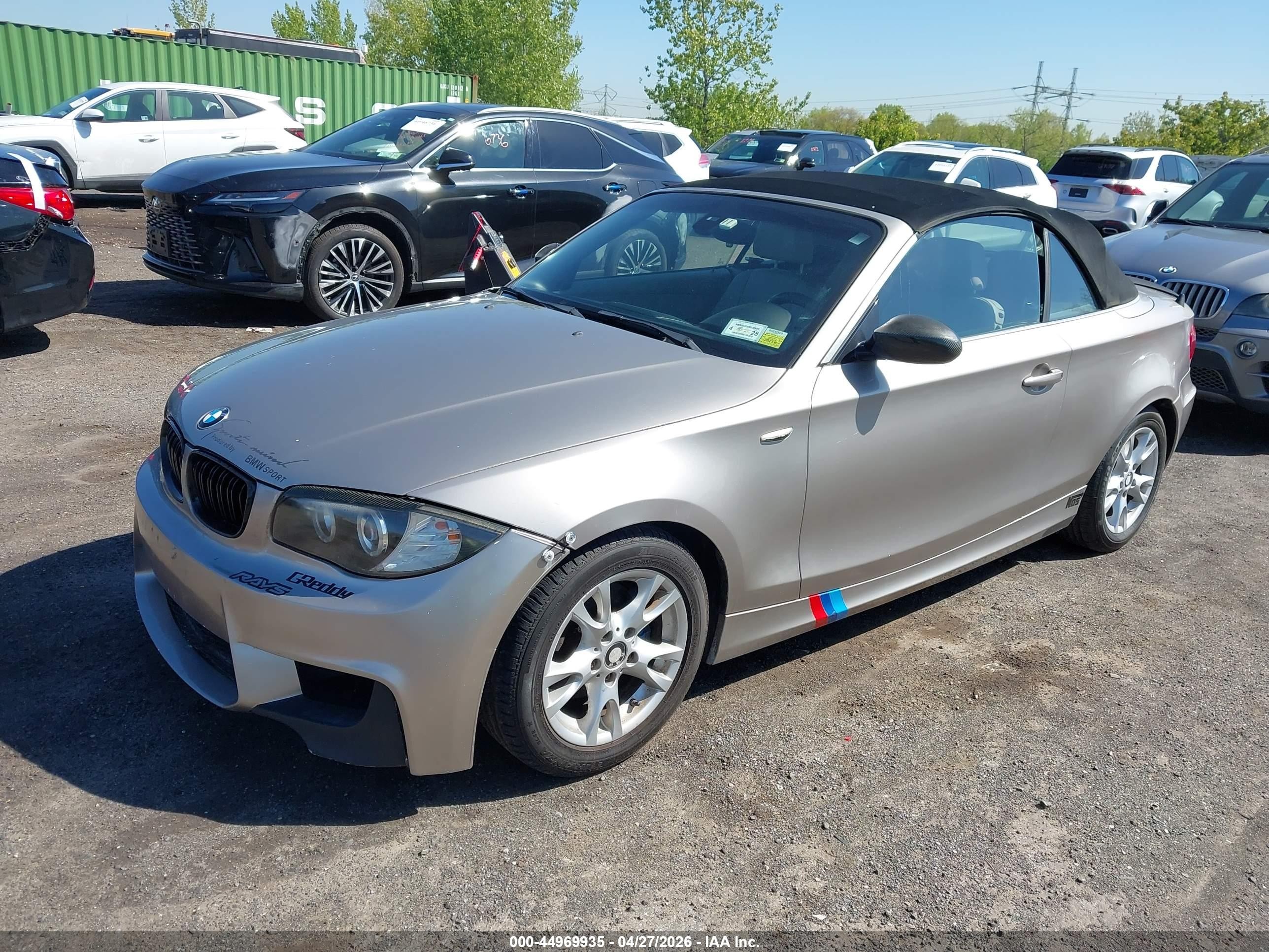 2008 Bmw 128i   Золотой vin: WBAUL73548VJ73976