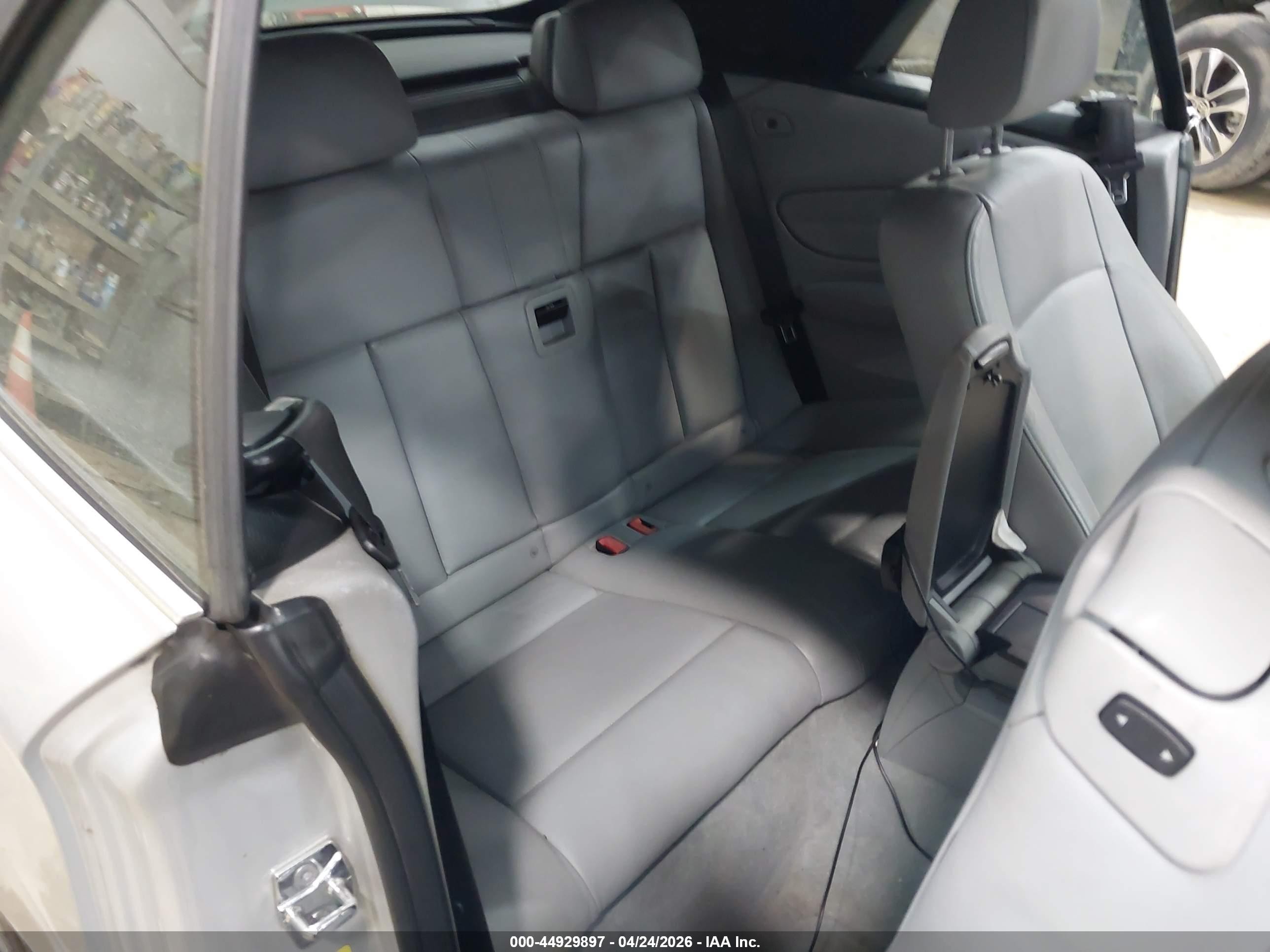 2008 Bmw 128i   Silver vin: WBAUL73558VE89759