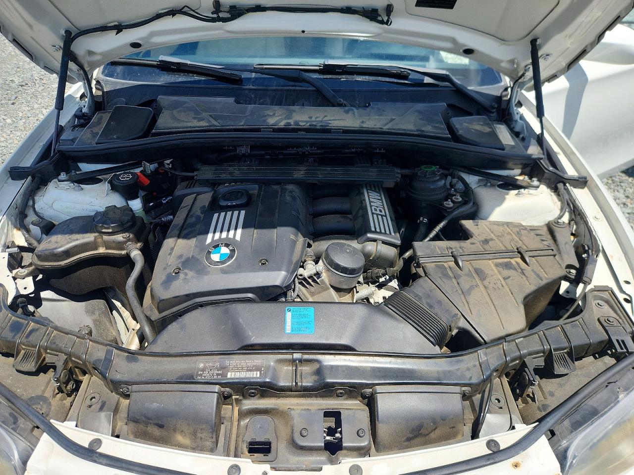 2009 Bmw 128 I Белый vin: WBAUL73559VJ75530