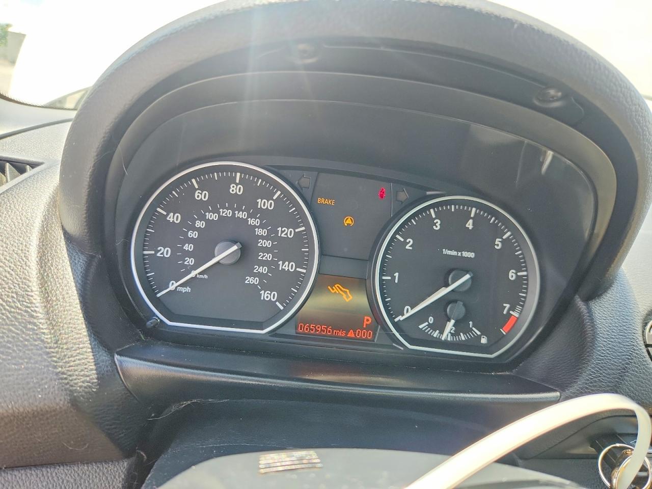 2009 Bmw 128 I Белый vin: WBAUL73559VJ75530