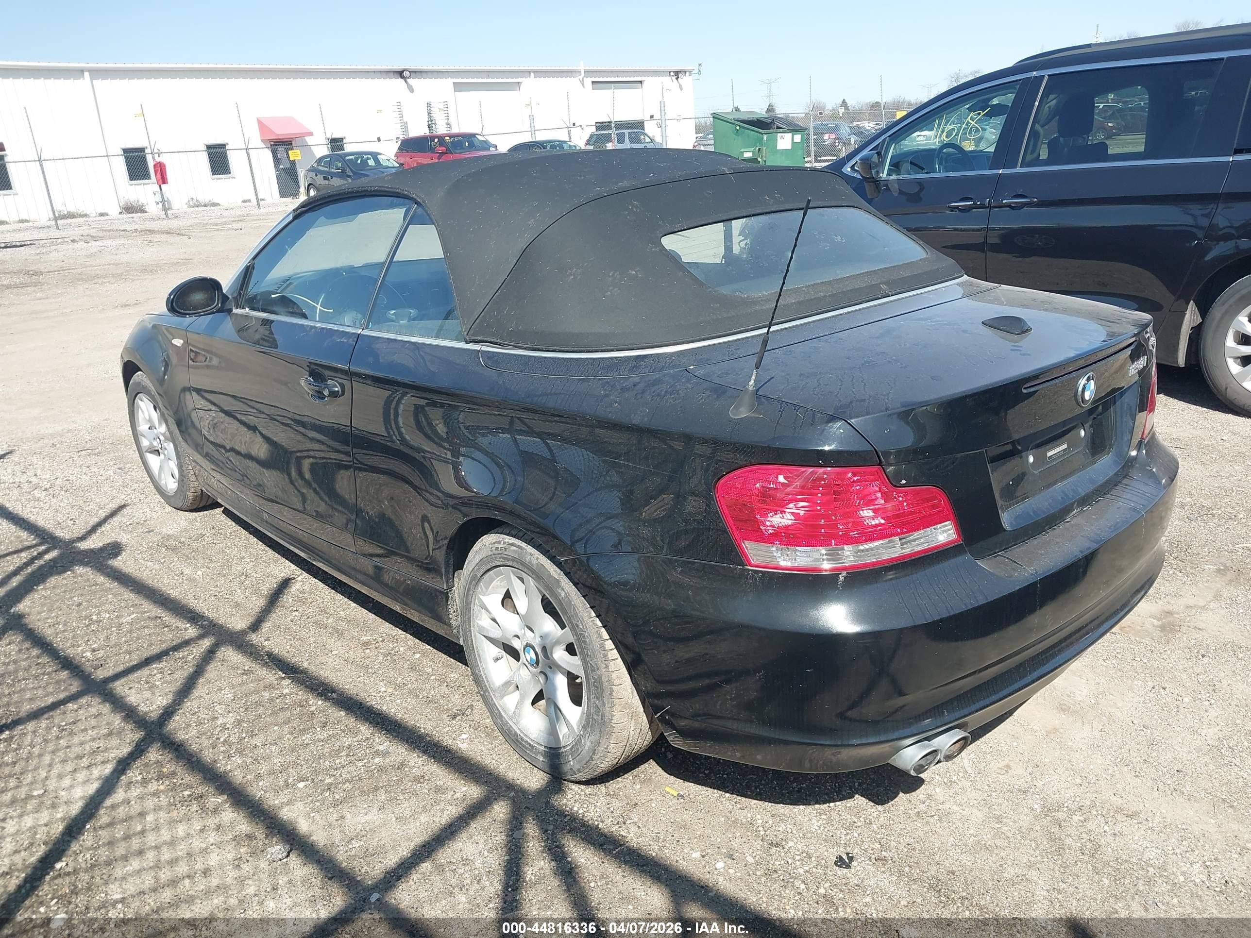 2009 Bmw 128i   Black vin: WBAUL73569VJ74922