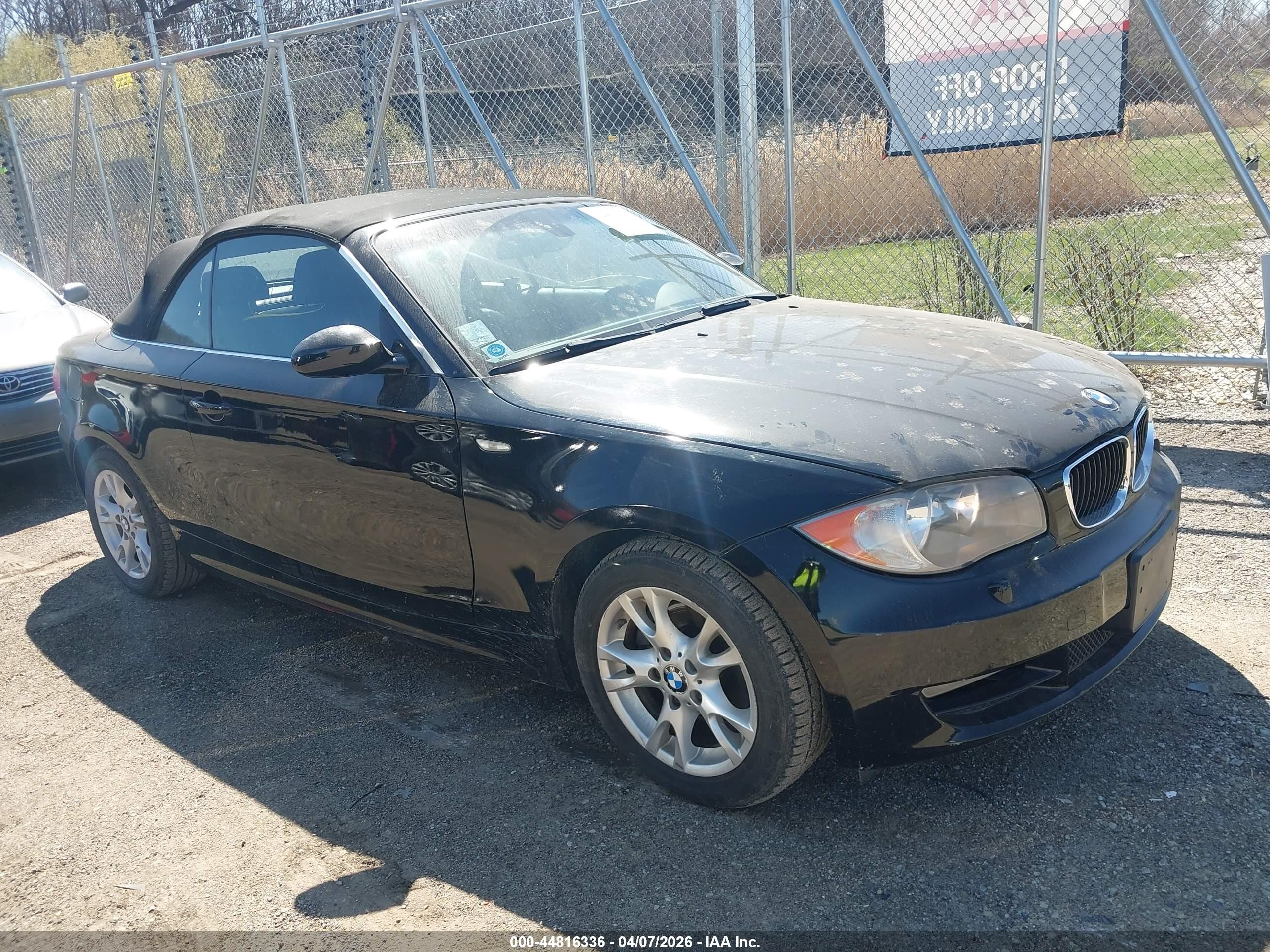 2009 Bmw 128i   Black vin: WBAUL73569VJ74922