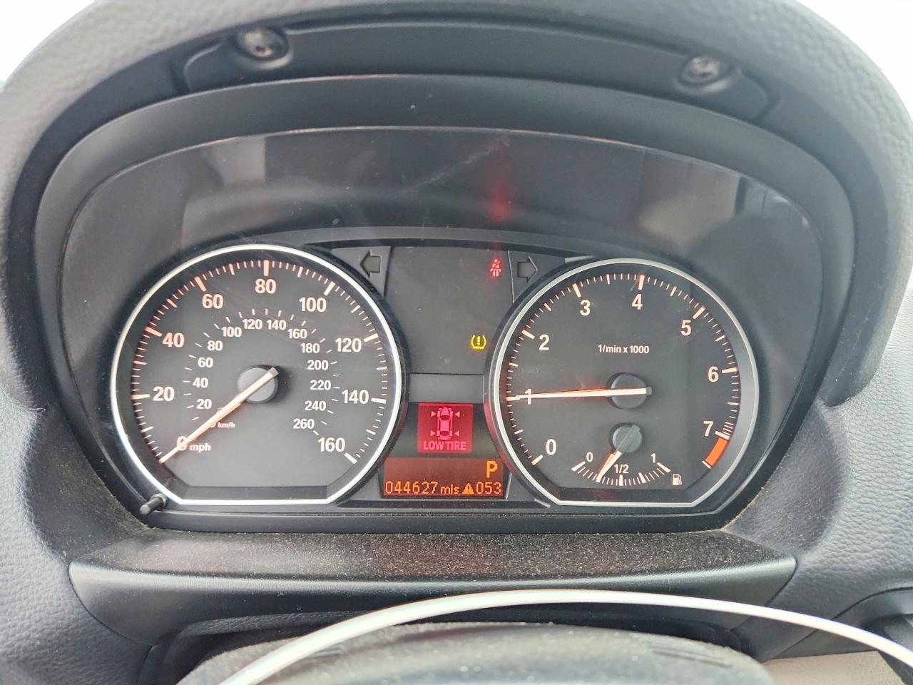 2008 Bmw 128 I Silver vin: WBAUL73578VE88502