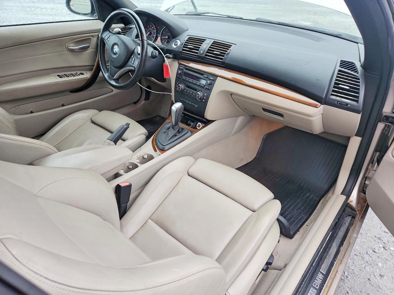 2008 Bmw 128 I Silver vin: WBAUL73578VE88502