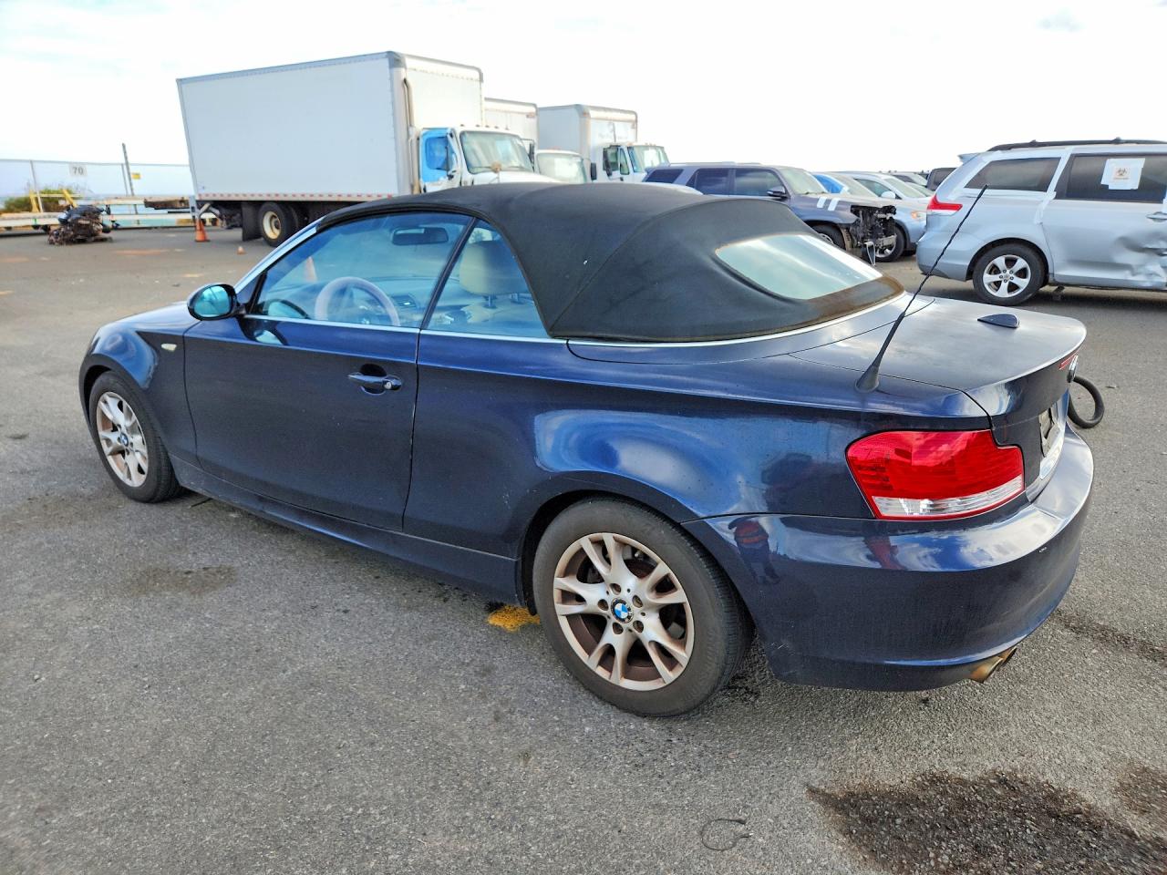2009 Bmw 128 I Синий vin: WBAUL73579VJ75674