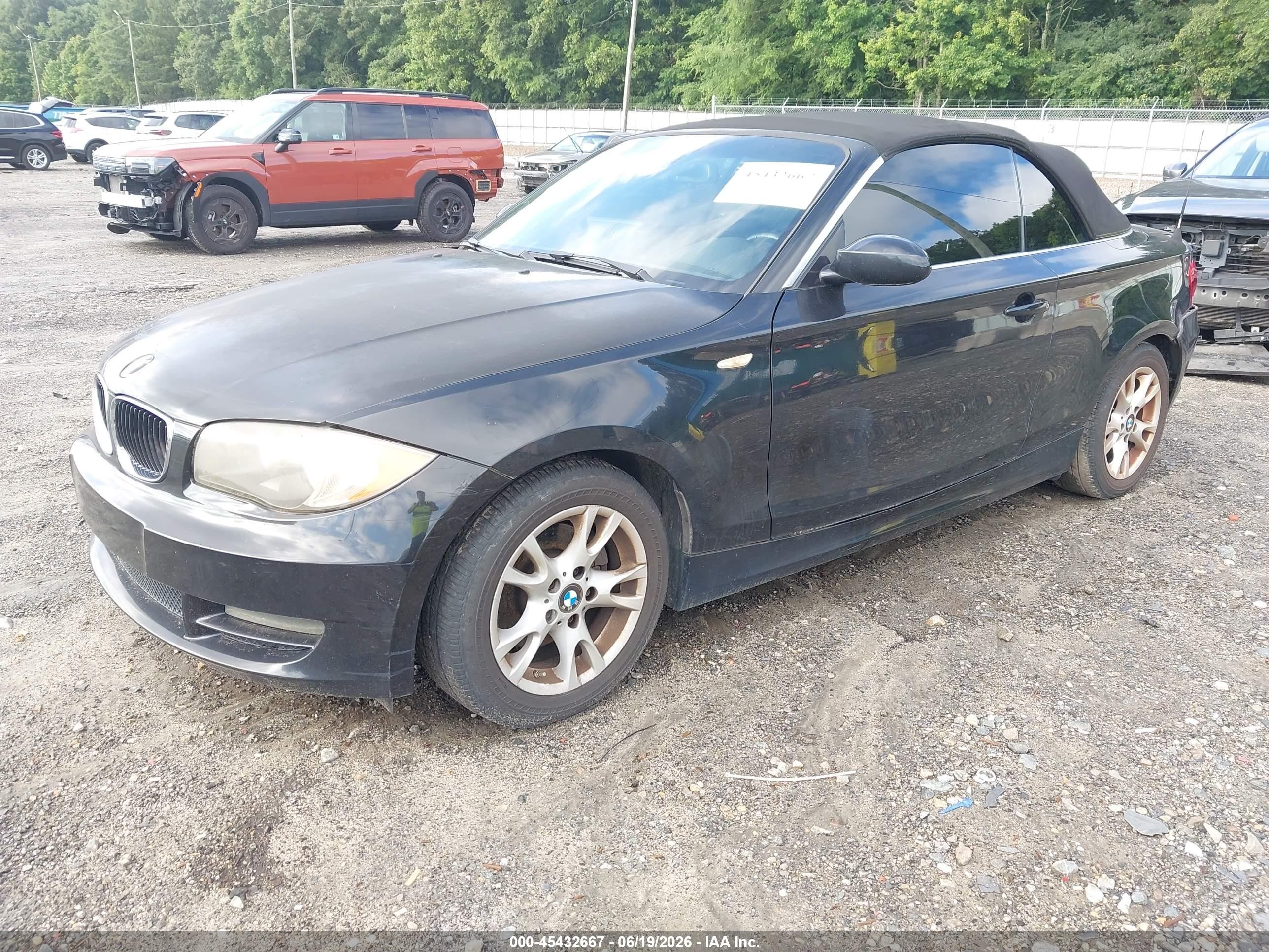 2008 Bmw 128i   Black vin: WBAUL73598VE89280