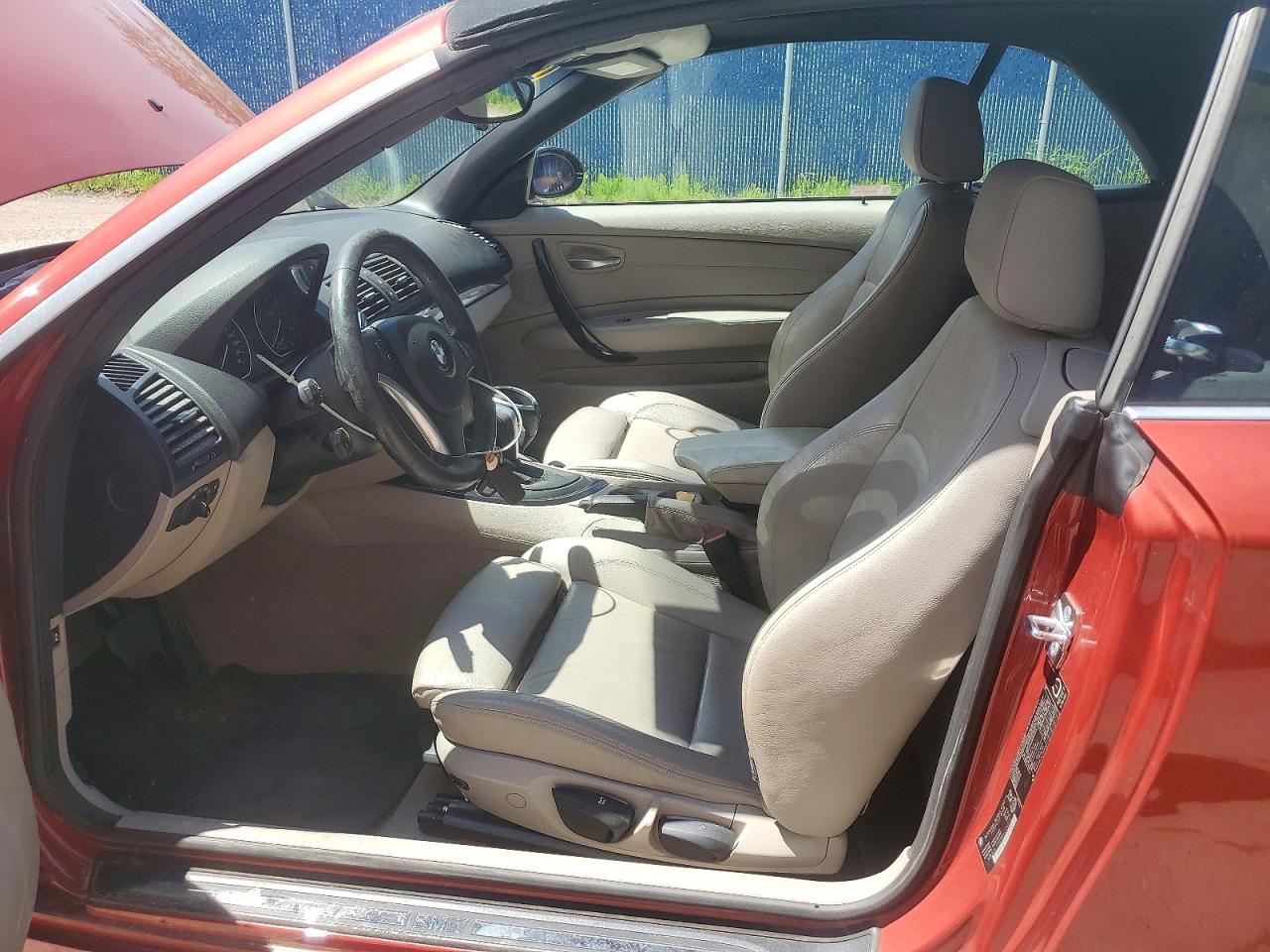2008 Bmw 128 I Красный vin: WBAUL73598VJ74637