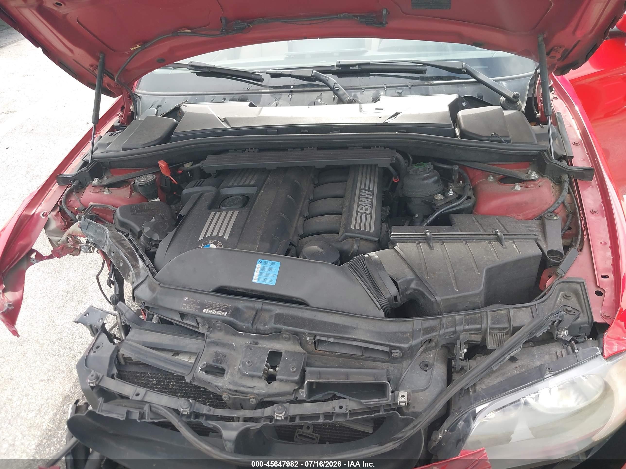 2009 Bmw 128i   Red vin: WBAUL735X9VJ75359