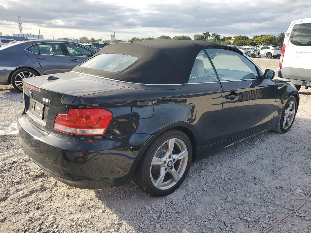 2012 Bmw 128 I Black vin: WBAUL7C50CVM81445