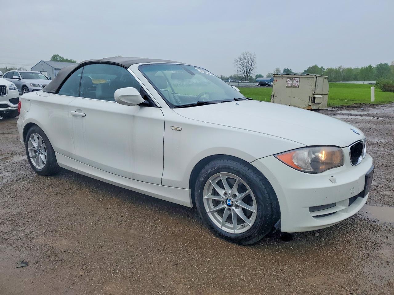 2010 Bmw 128 I White vin: WBAUL7C51AVJ78168