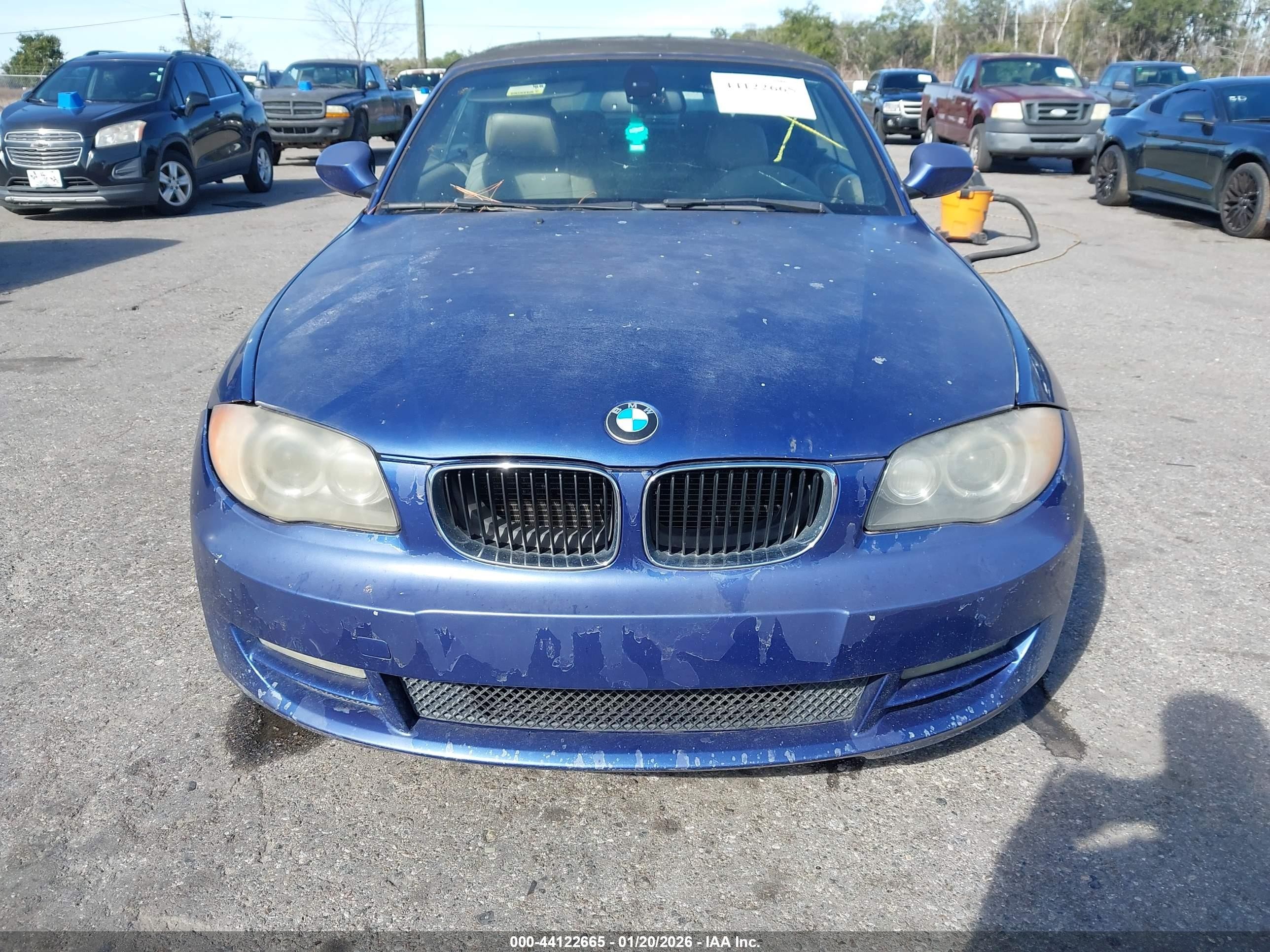 2010 Bmw 128i   Синий vin: WBAUL7C51AVJ78381