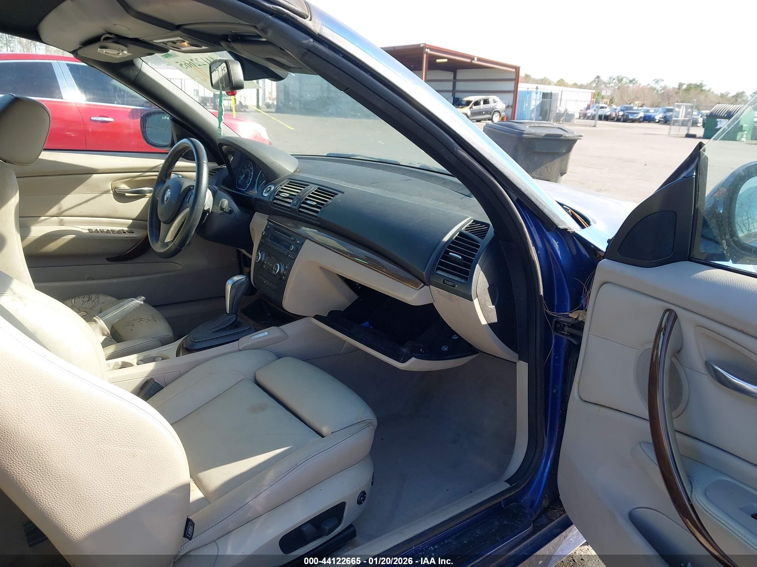 2010 Bmw 128i   Синий vin: WBAUL7C51AVJ78381