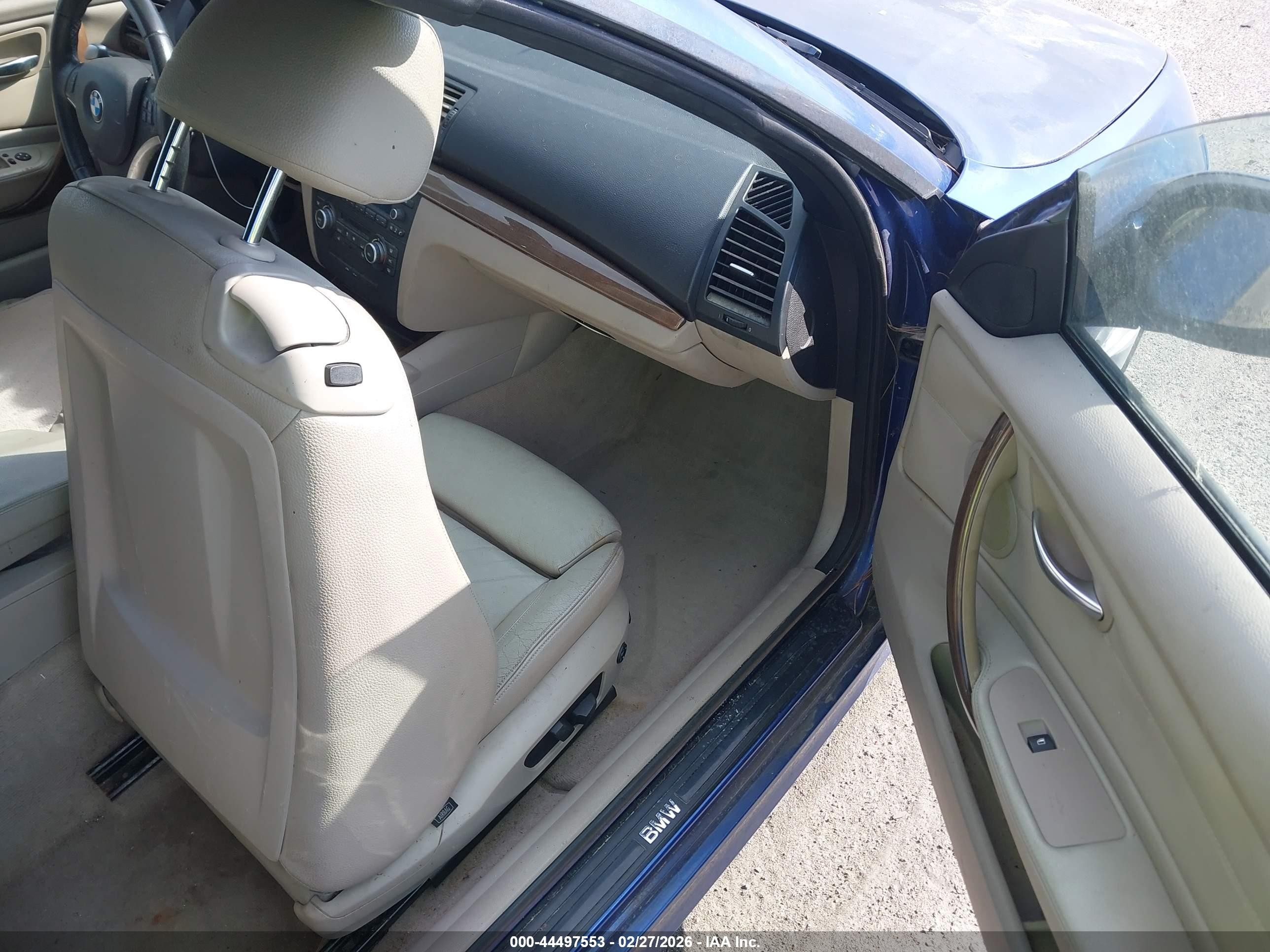 2010 Bmw 128i   Синий vin: WBAUL7C51AVJ78381