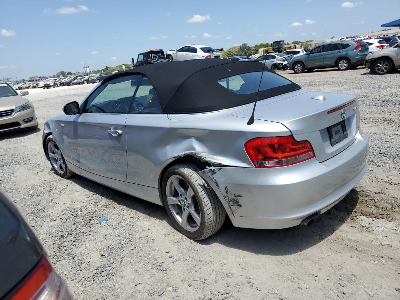 2012 Bmw 128 I Silver vin: WBAUL7C51CVM82099
