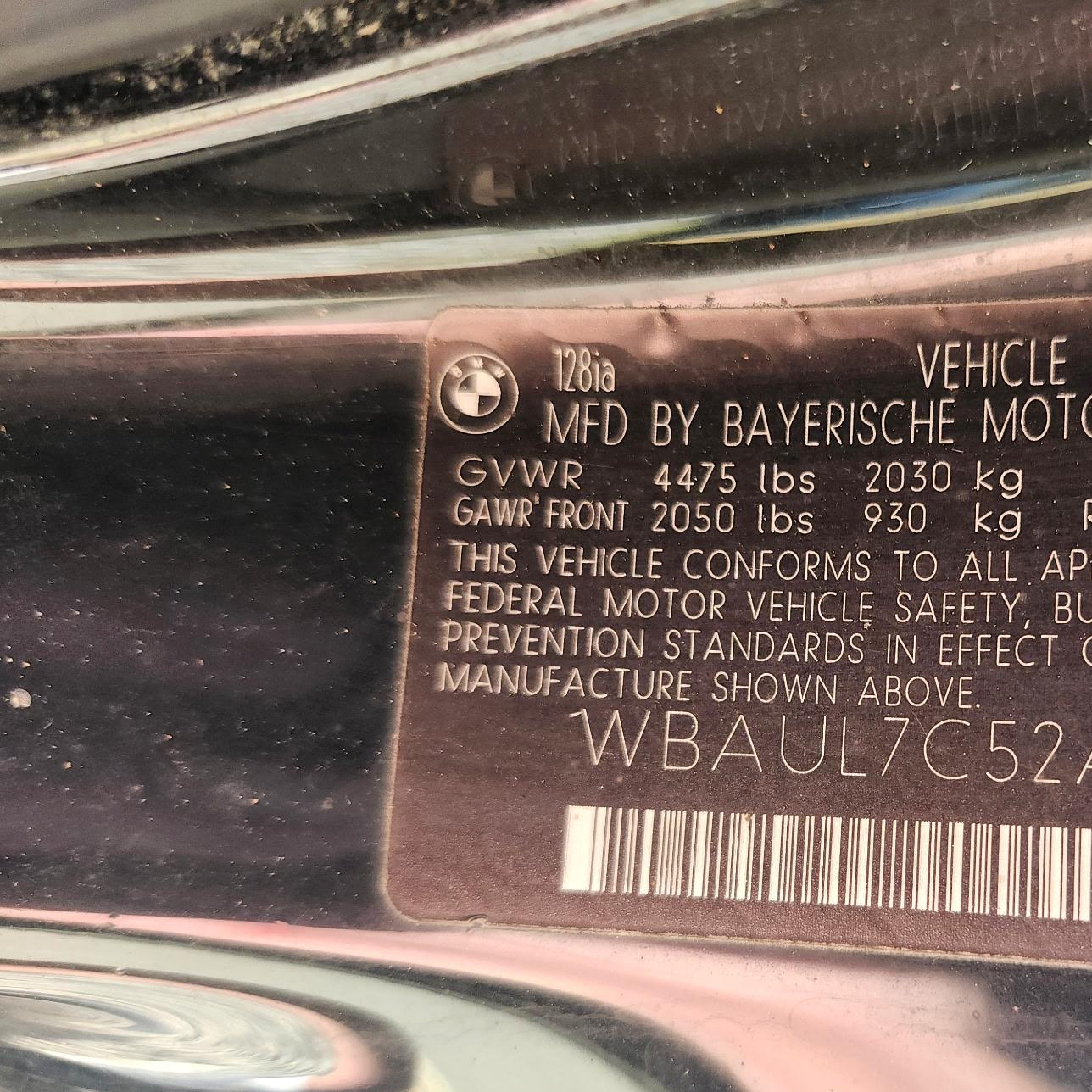 2010 Bmw 128i   vin: WBAUL7C52AVJ77448