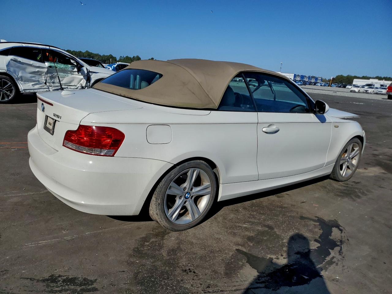 2010 Bmw 128 I White vin: WBAUL7C52AVJ77949