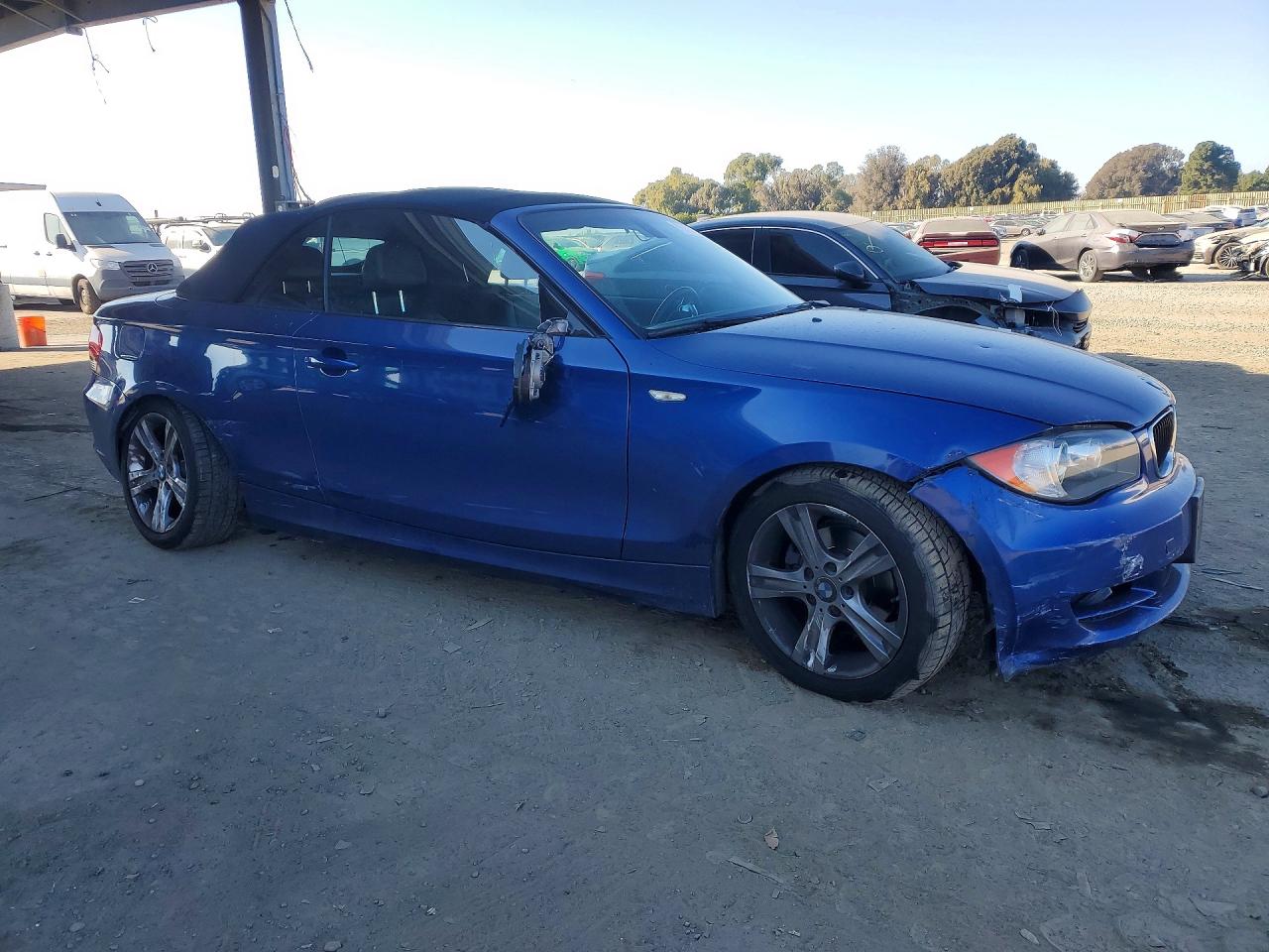 2010 Bmw 128 I Blue vin: WBAUL7C52AVJ78437