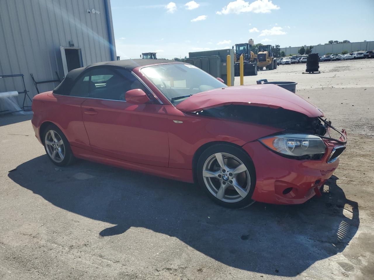2012 Bmw 128 I   Red vin: WBAUL7C52CVM82855