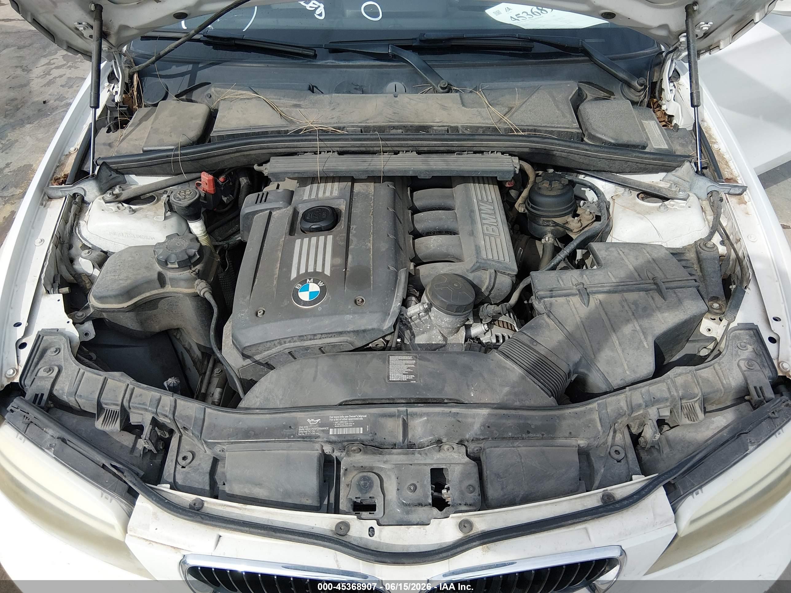 2012 Bmw 128i   White vin: WBAUL7C52CVM83147