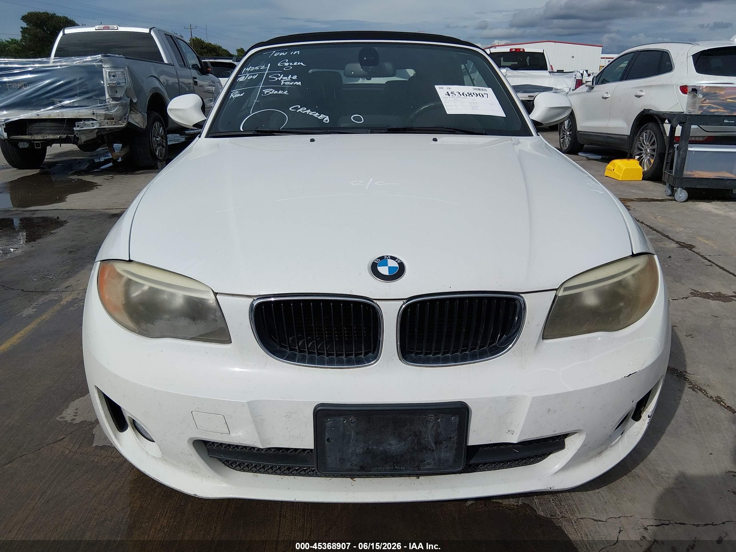 2012 Bmw 128i   White vin: WBAUL7C52CVM83147
