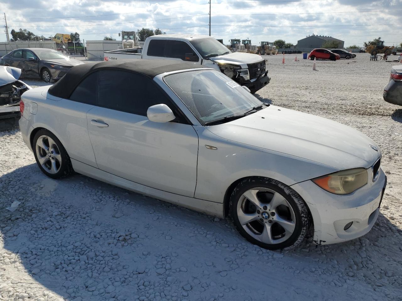 2012 Bmw 128 I White vin: WBAUL7C53CVM82735