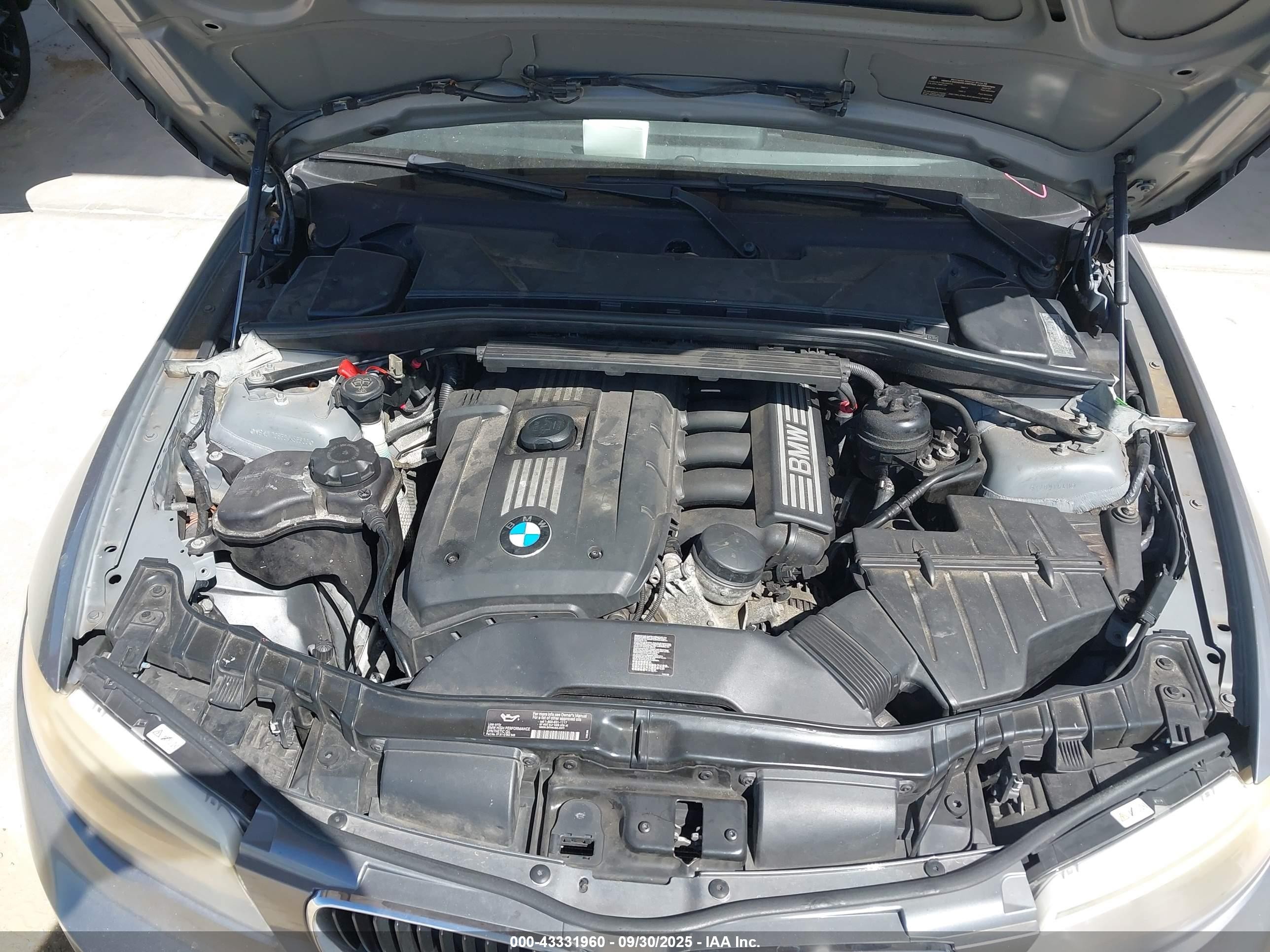 2012 Bmw 128i   Gray vin: WBAUL7C53CVM83500
