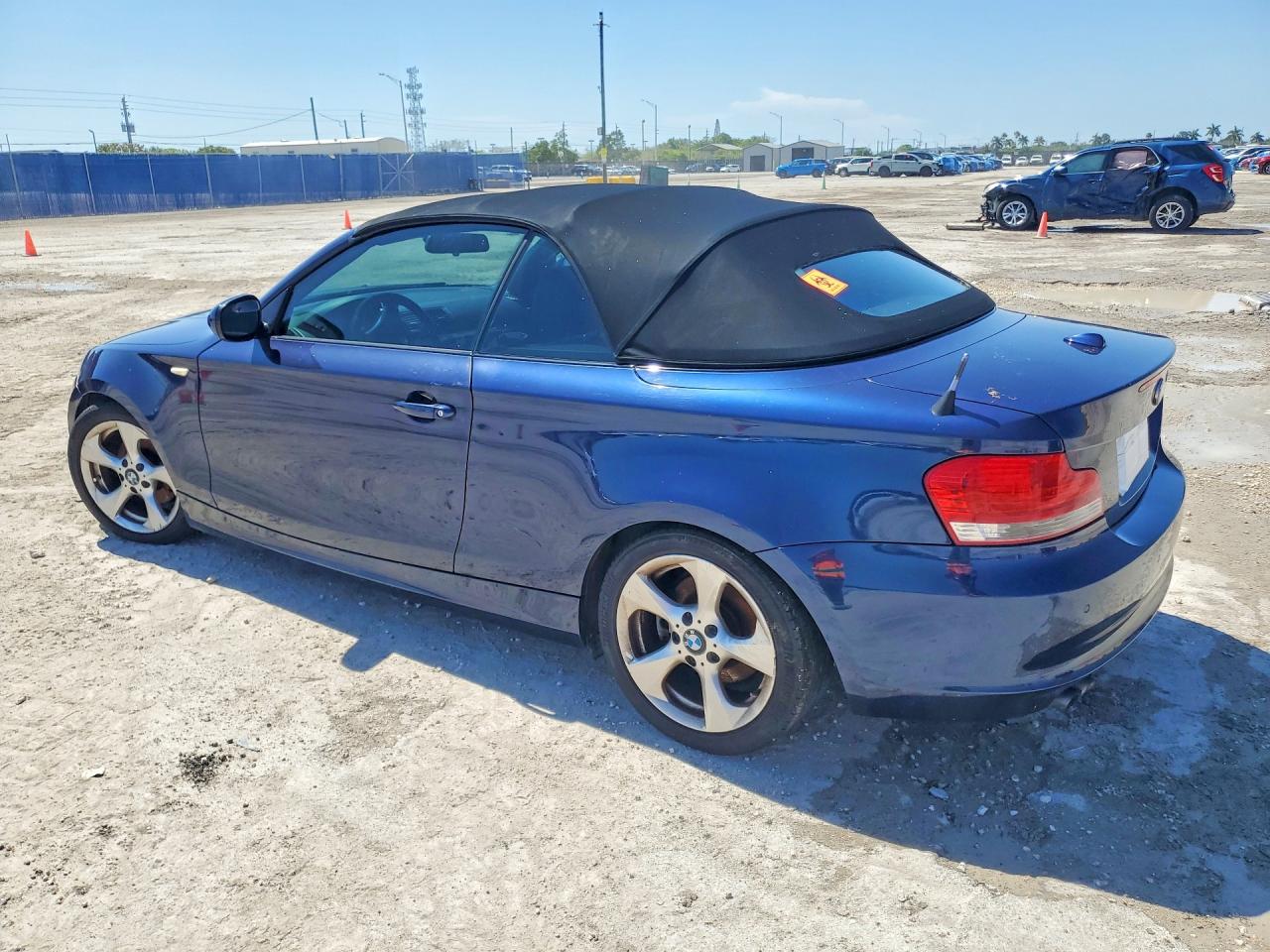 2012 Bmw 128 I Blue vin: WBAUL7C53CVM83691