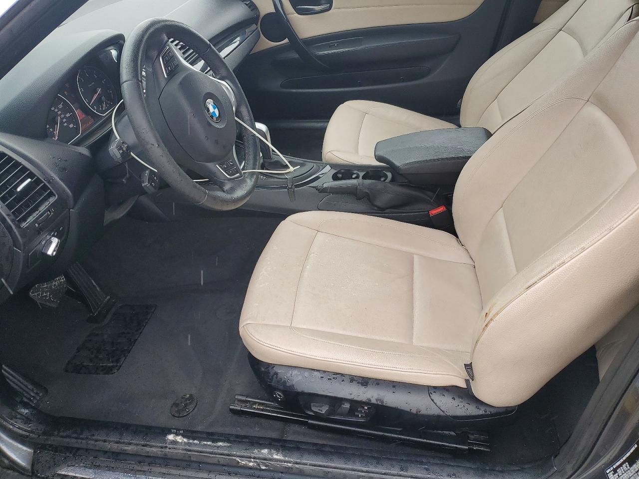 2013 Bmw 128 I Черный vin: WBAUL7C53DVU09723