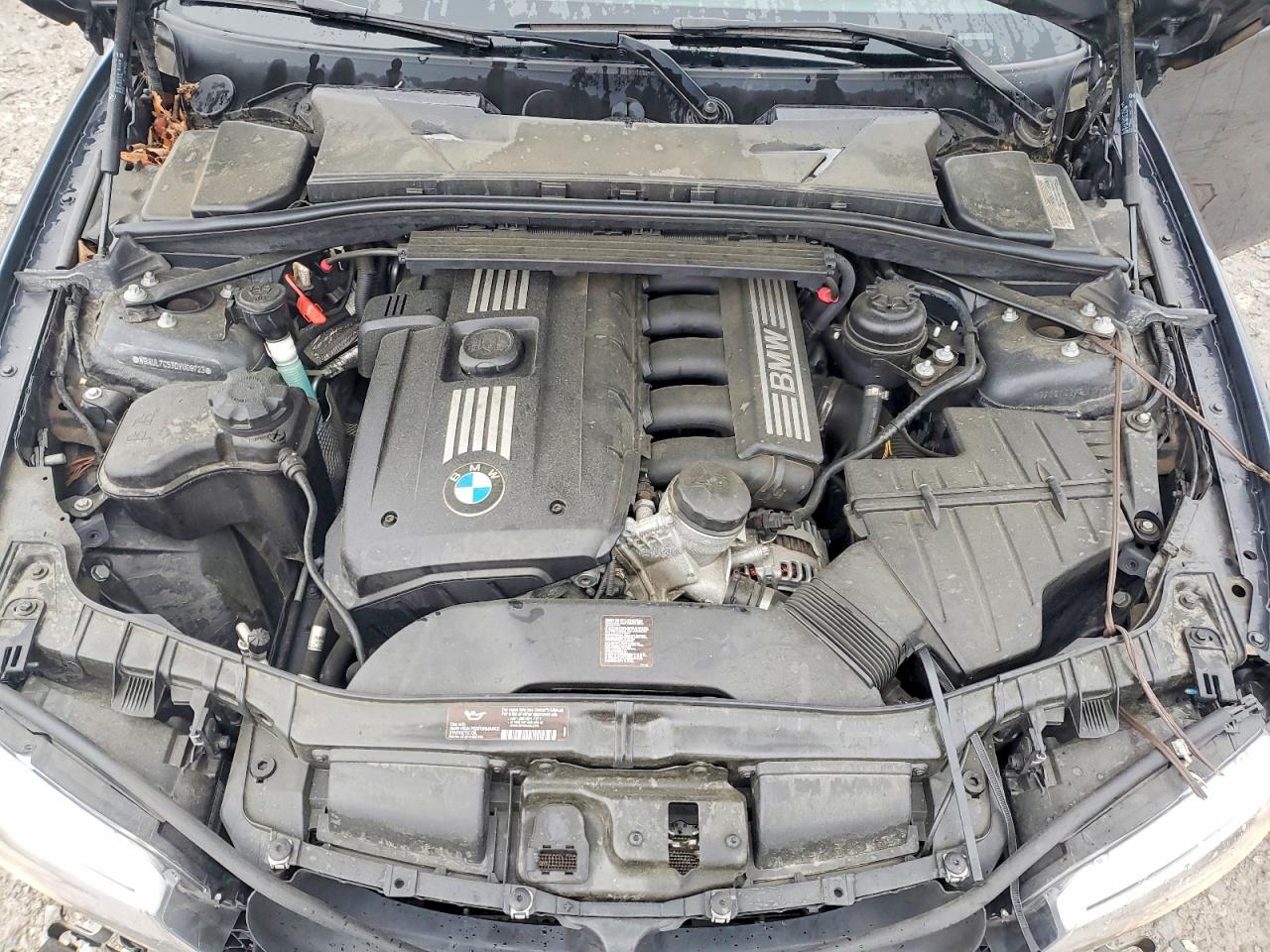 2013 Bmw 128 I Черный vin: WBAUL7C53DVU09723