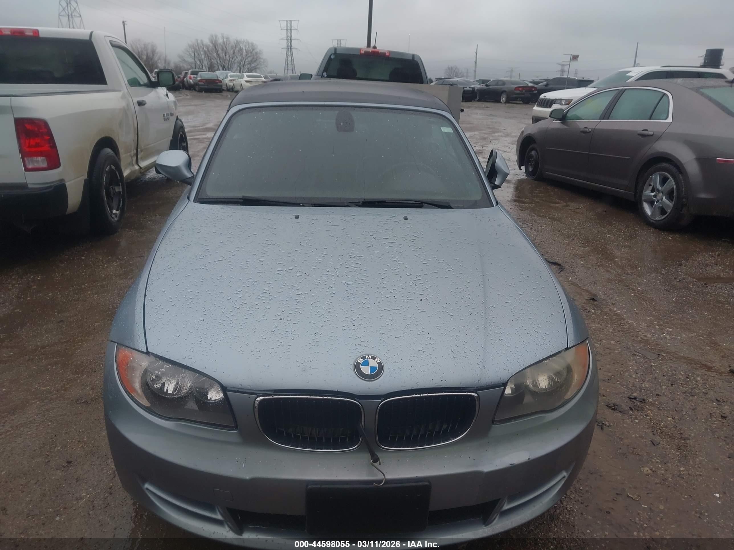 2010 Bmw 128i   Light Blue vin: WBAUL7C54AVJ77290