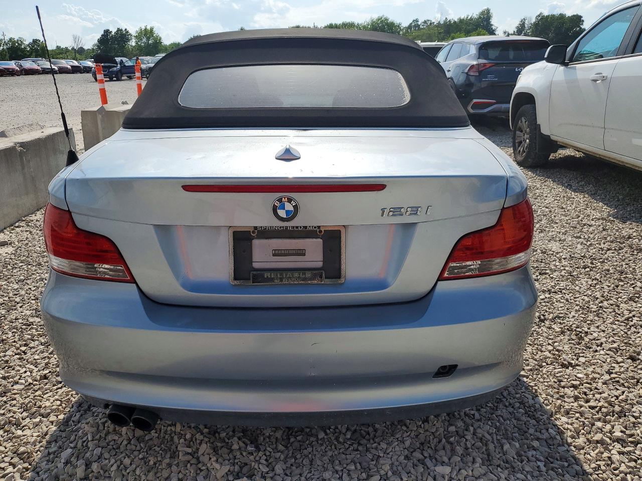 2010 Bmw 128 I Turquoise vin: WBAUL7C55AVJ77573
