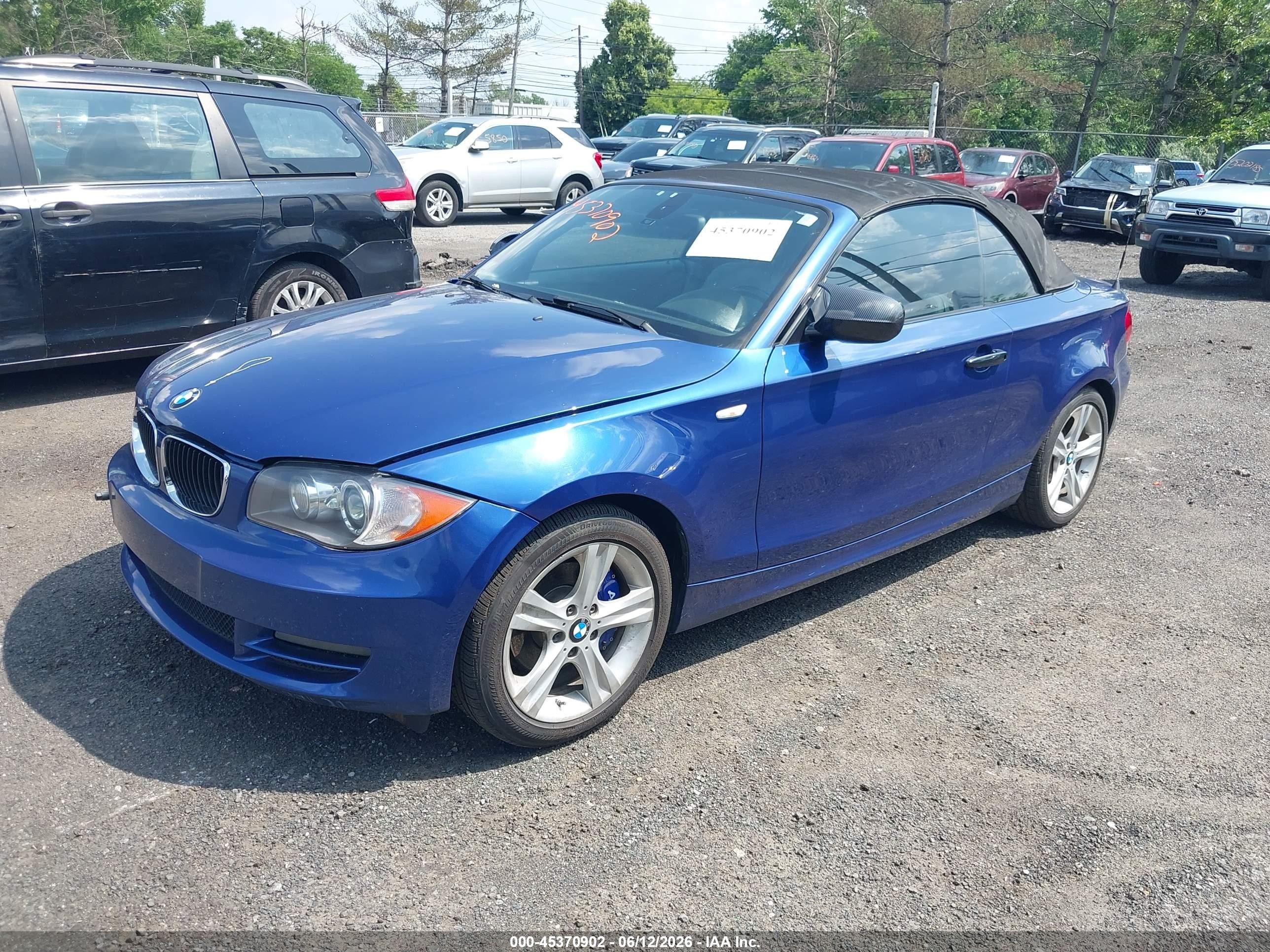 2010 Bmw 128i   Blue vin: WBAUL7C55AVJ78089
