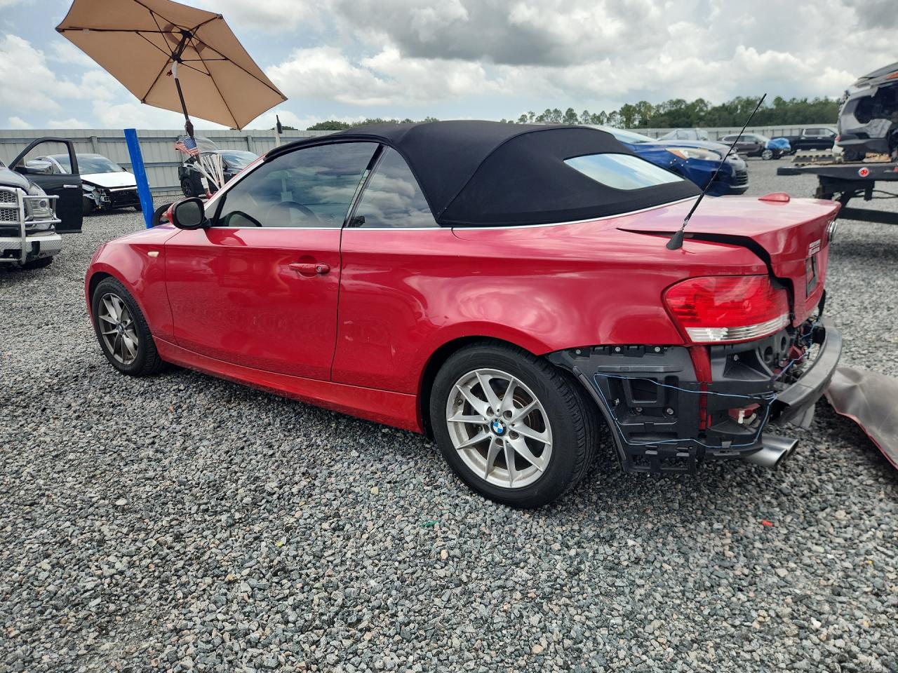 2011 Bmw 128 I Red vin: WBAUL7C55BVM78927