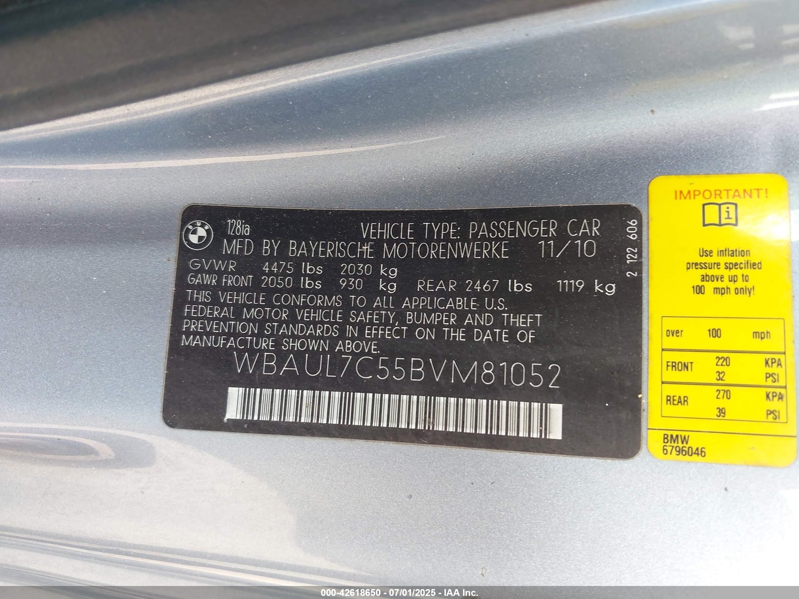 2011 Bmw 128i   Blue vin: WBAUL7C55BVM81052