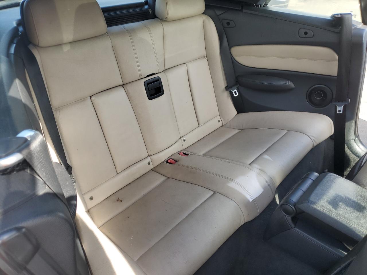 2012 Bmw 128 I Red vin: WBAUL7C55CVE87437