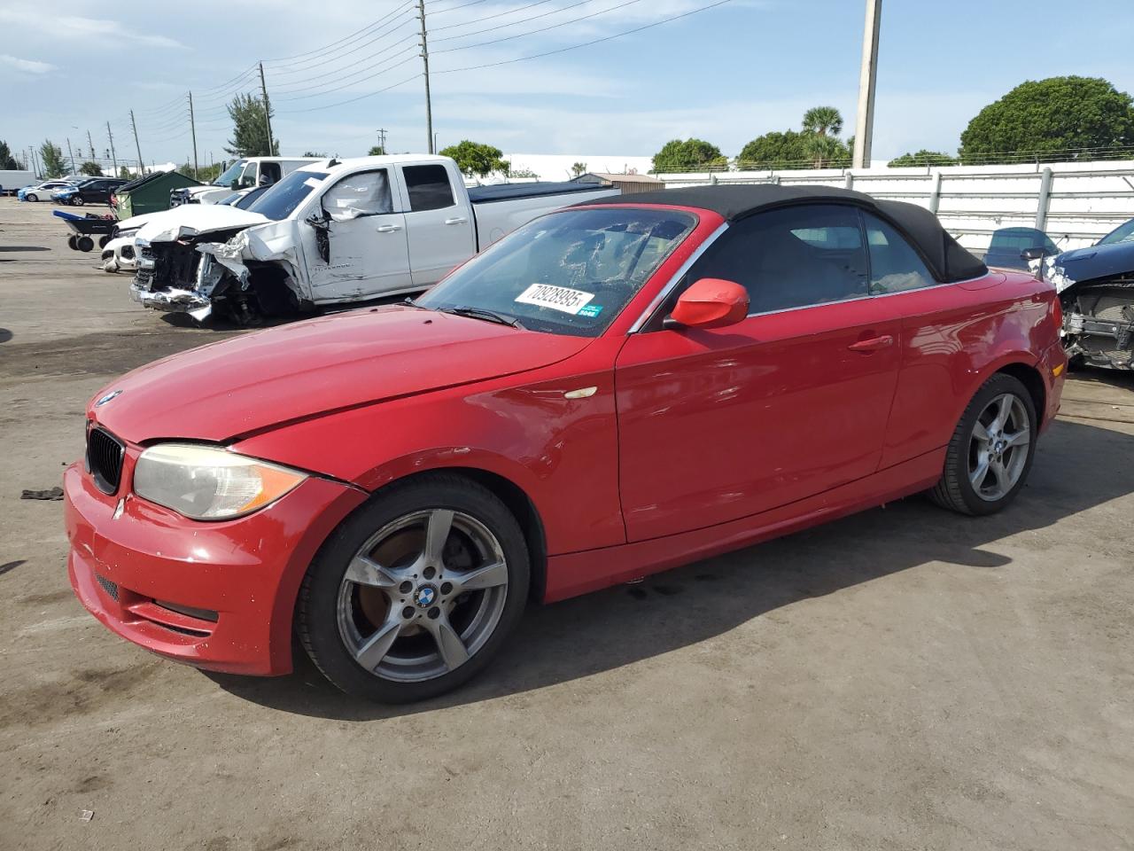 2012 Bmw 128 I Red vin: WBAUL7C55CVE87437