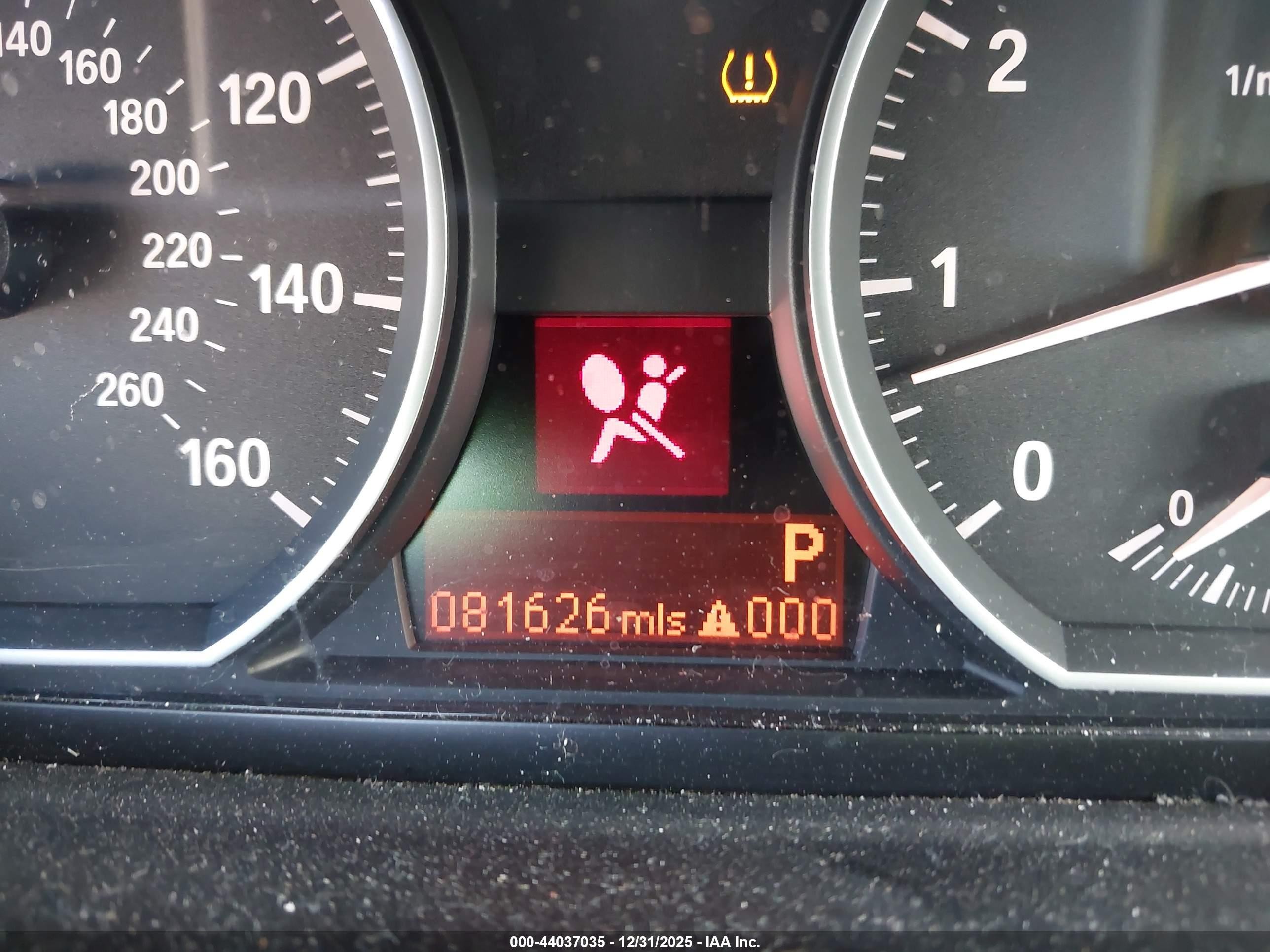 2011 Bmw 128i   Gold vin: WBAUL7C56BVM79701