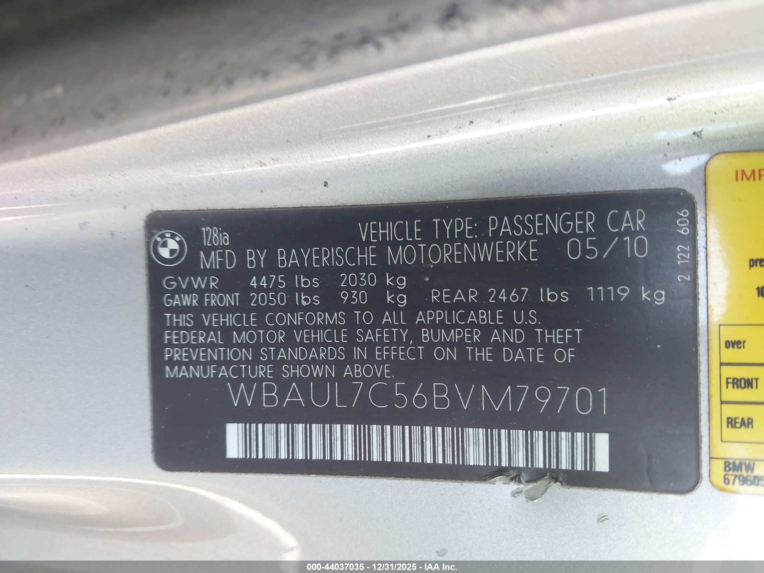 2011 Bmw 128i   Gold vin: WBAUL7C56BVM79701