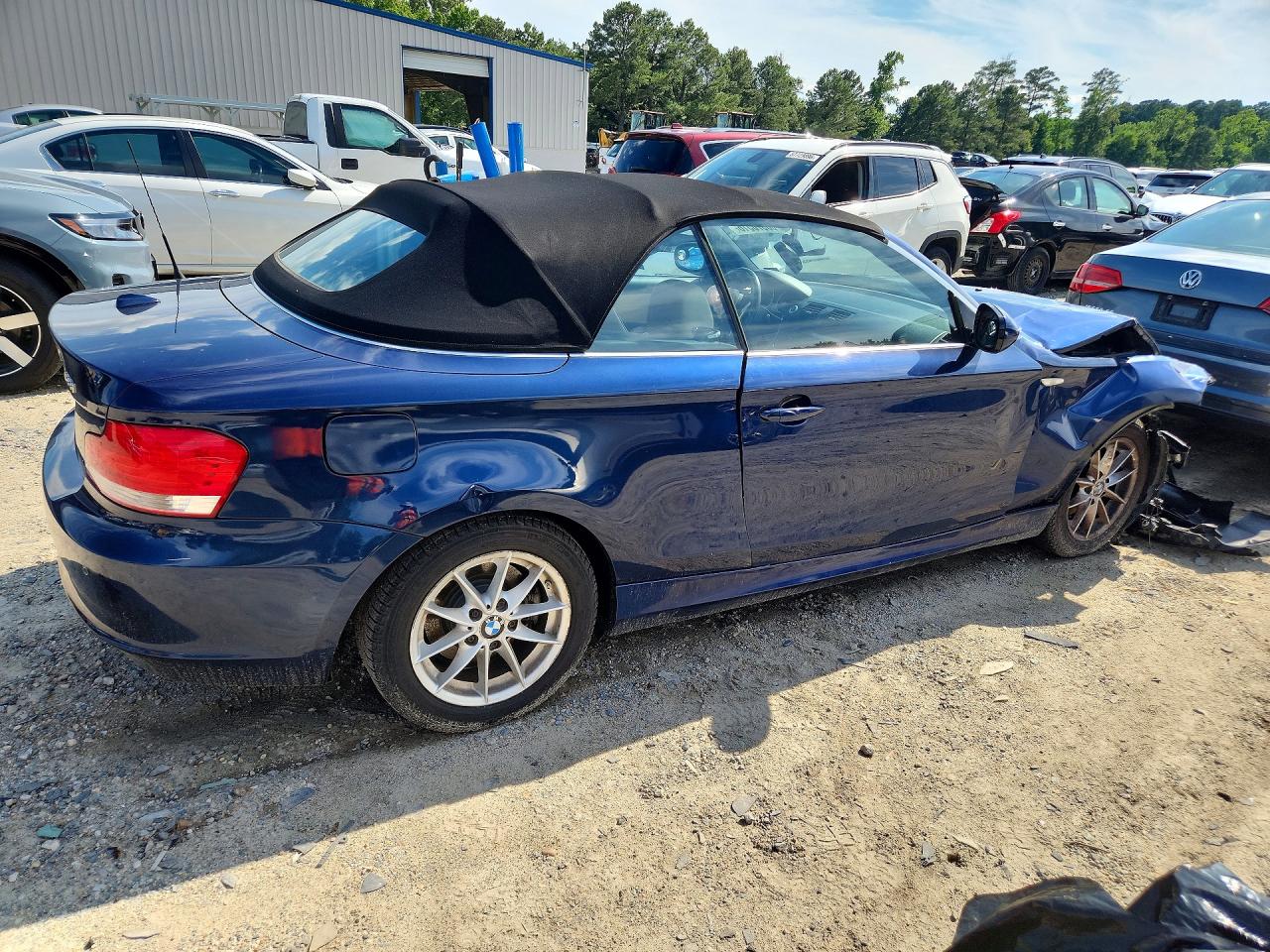 2011 Bmw 128 I Blue vin: WBAUL7C56BVM79746