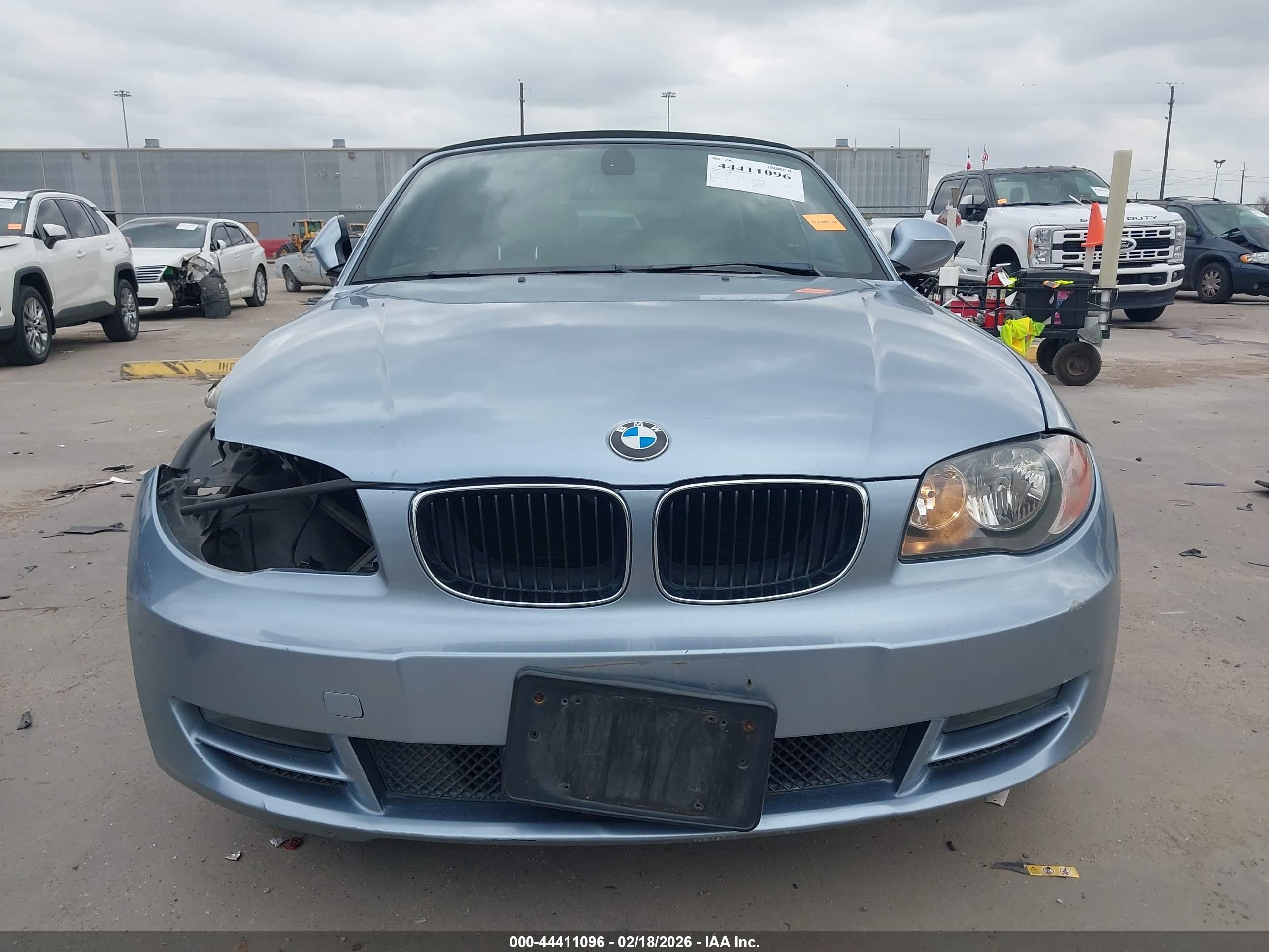 2010 Bmw 128i   Light Blue vin: WBAUL7C58AVJ77700