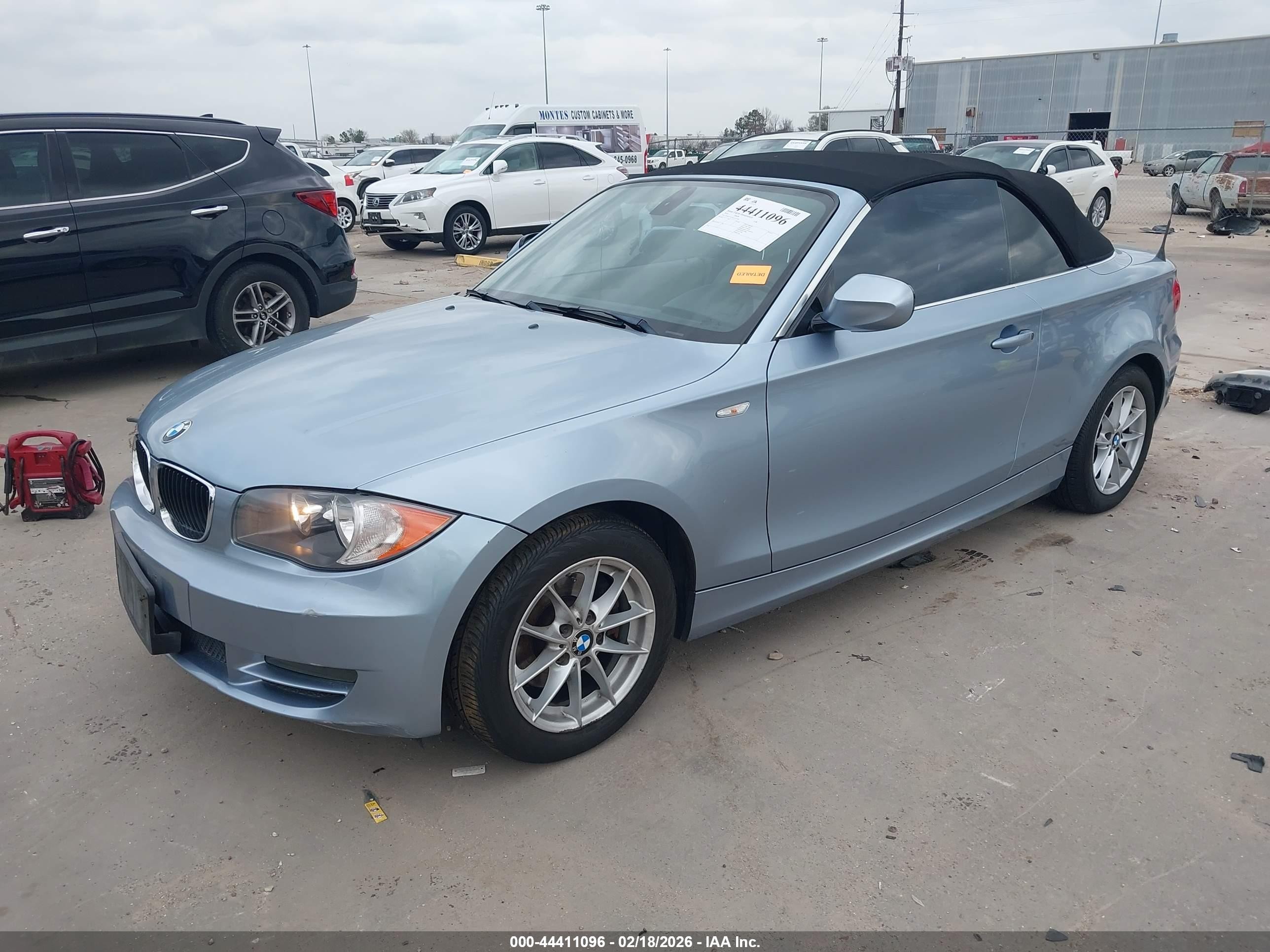 2010 Bmw 128i   Light Blue vin: WBAUL7C58AVJ77700