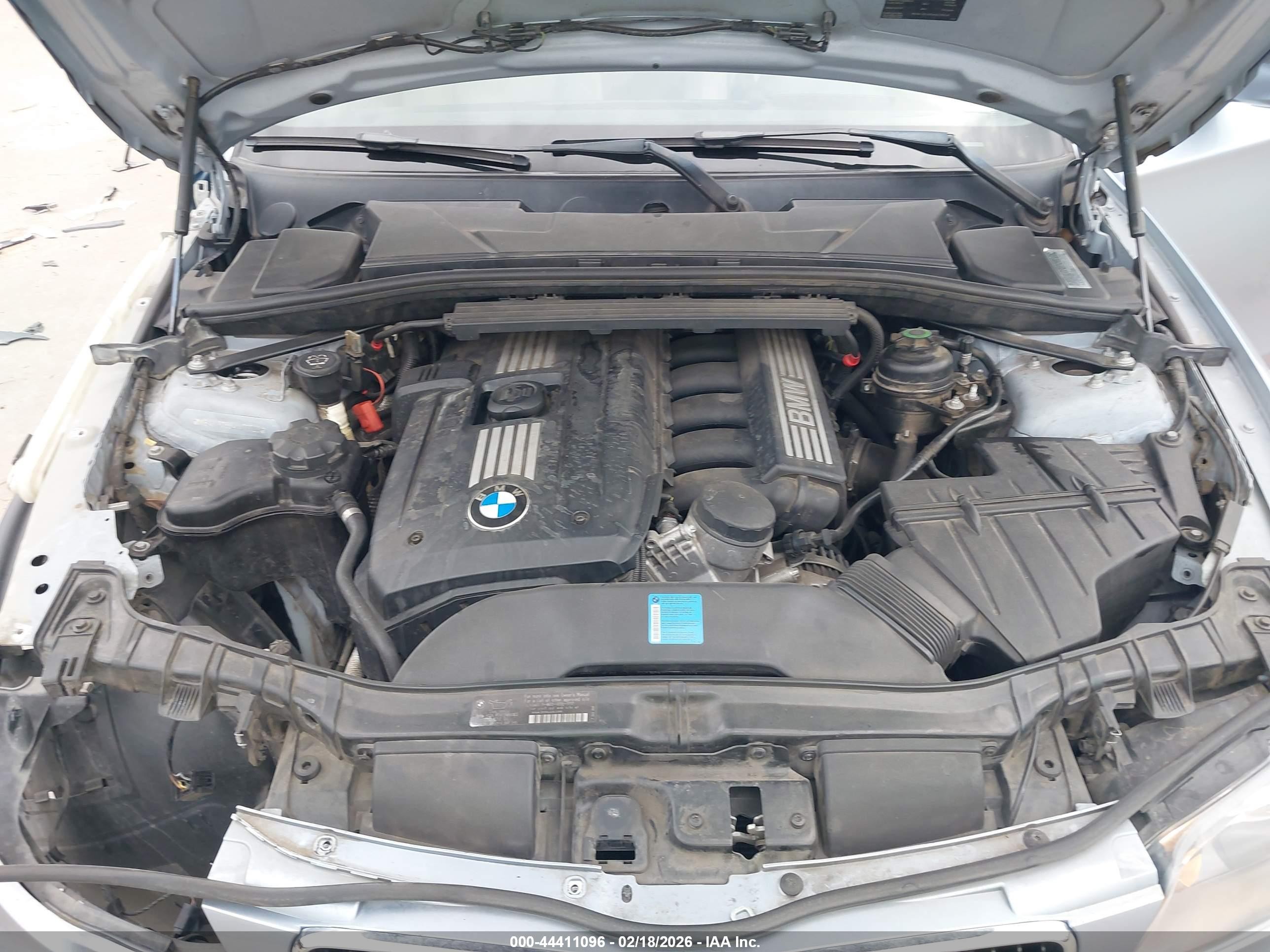 2010 Bmw 128i   Light Blue vin: WBAUL7C58AVJ77700