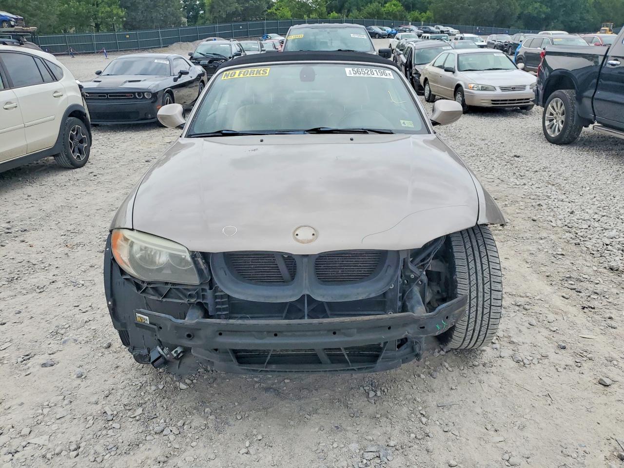 2013 Bmw 128 I Silver vin: WBAUL7C58DVM83820