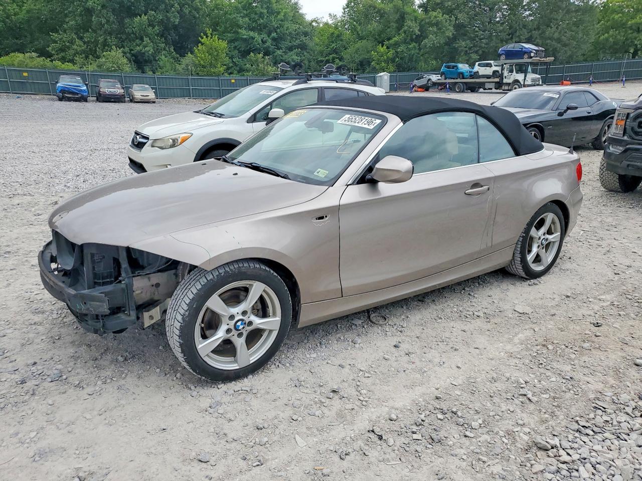 2013 Bmw 128 I Серебряный vin: WBAUL7C58DVM83820