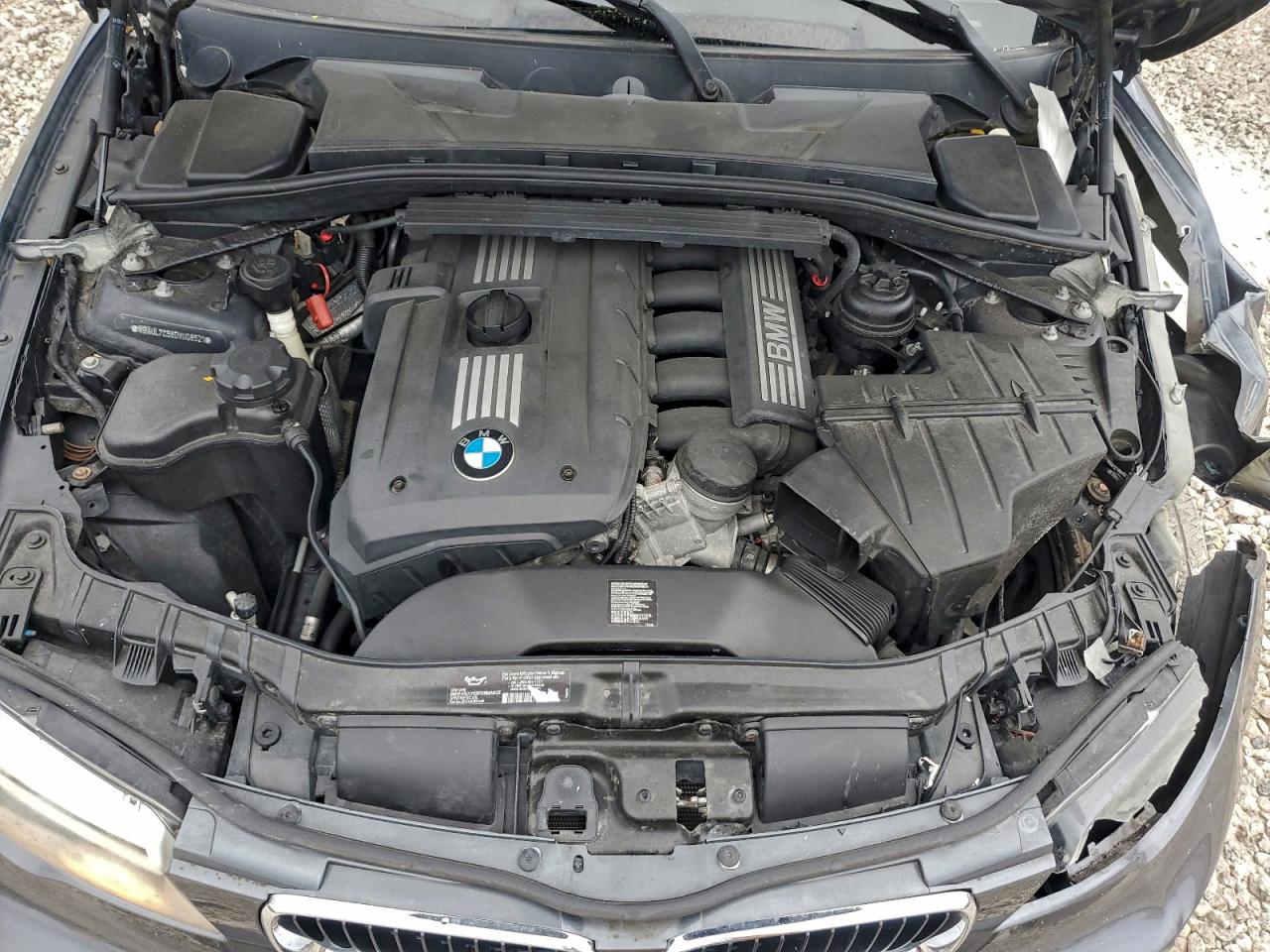 2013 Bmw 128 I Two Tone vin: WBAUL7C58DVU08521