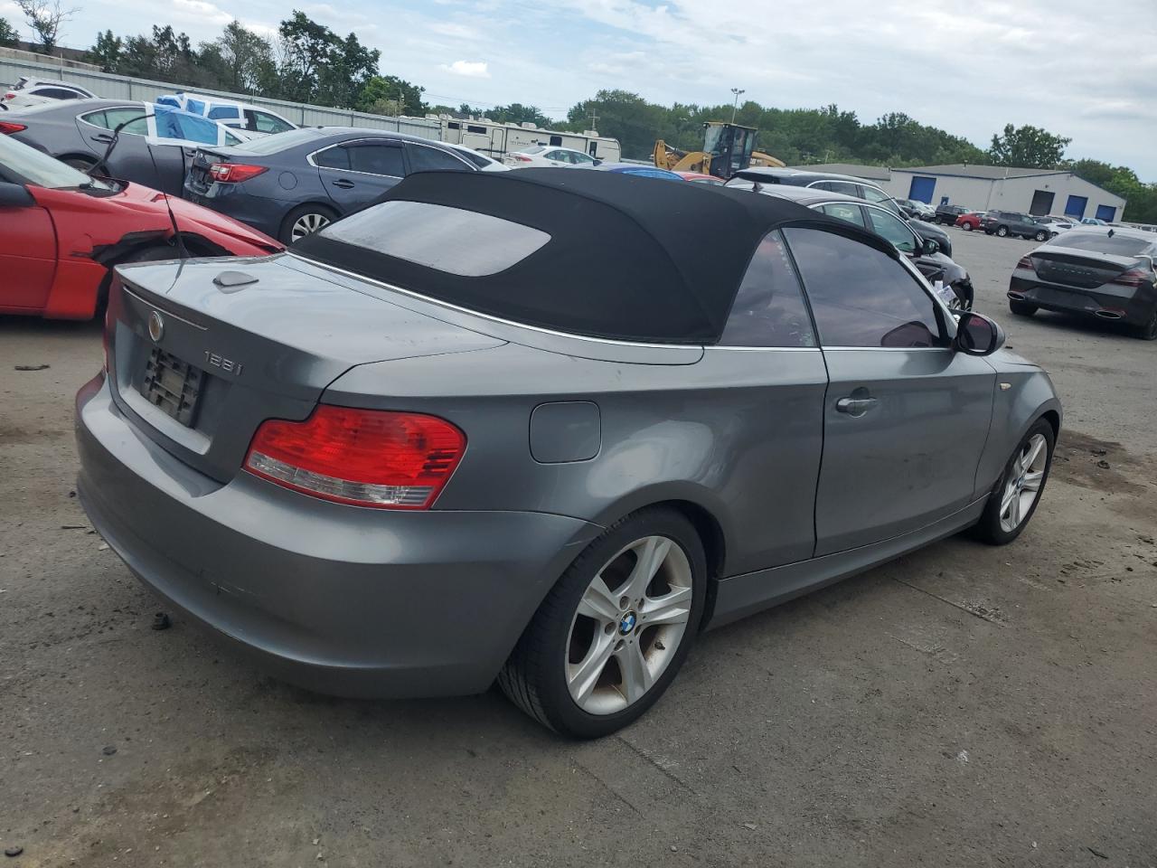 2010 Bmw 128 I Серый vin: WBAUL7C59AVJ77270