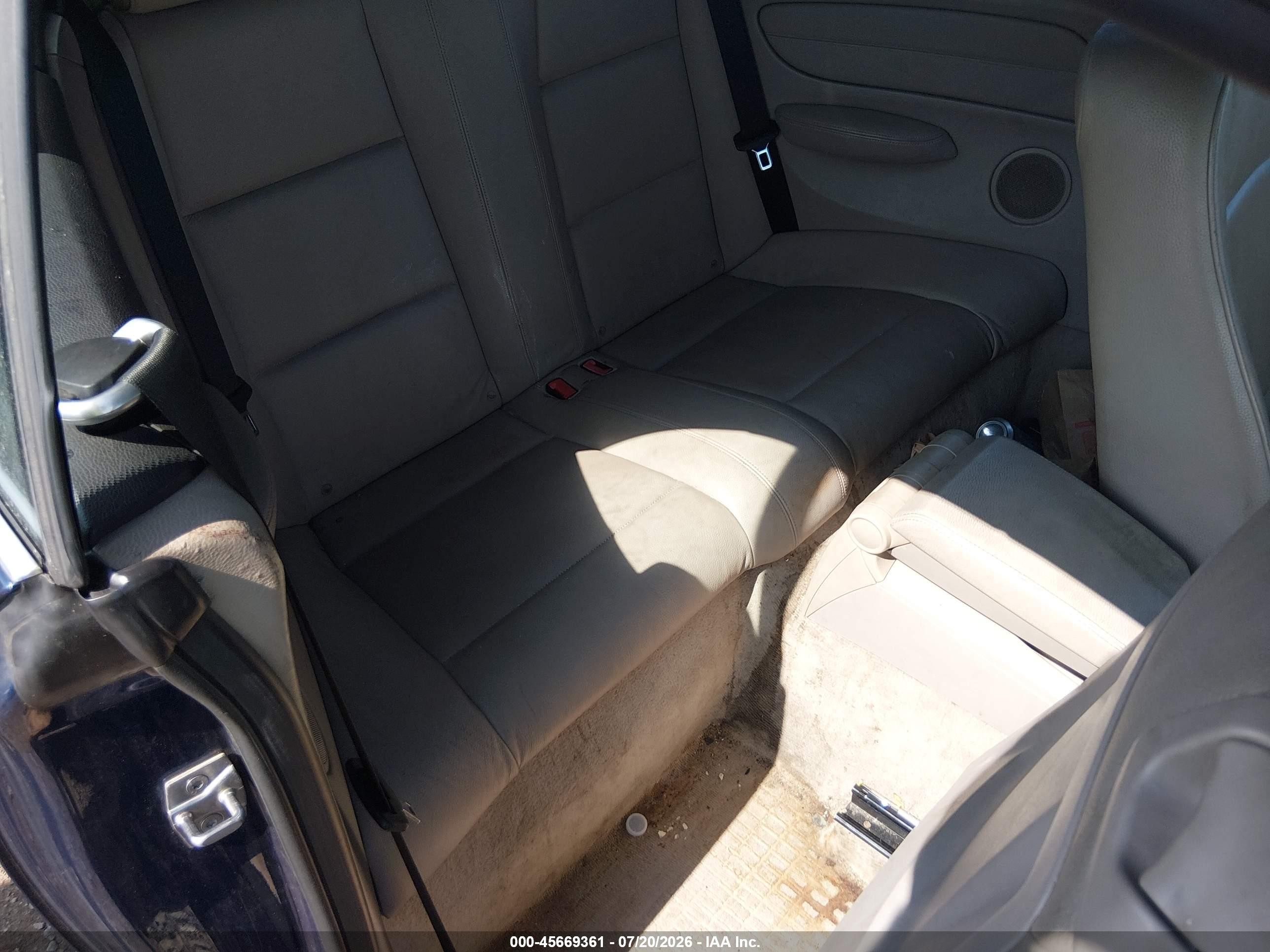 2011 Bmw 128i Blue vin: WBAUL7C59BVM80616