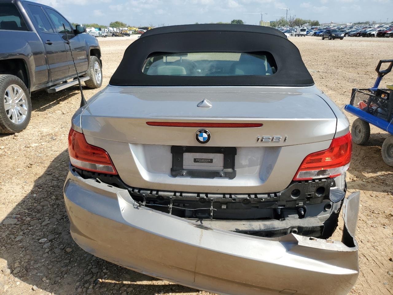 2012 Bmw 128 I Silver vin: WBAUL7C59CVM82254